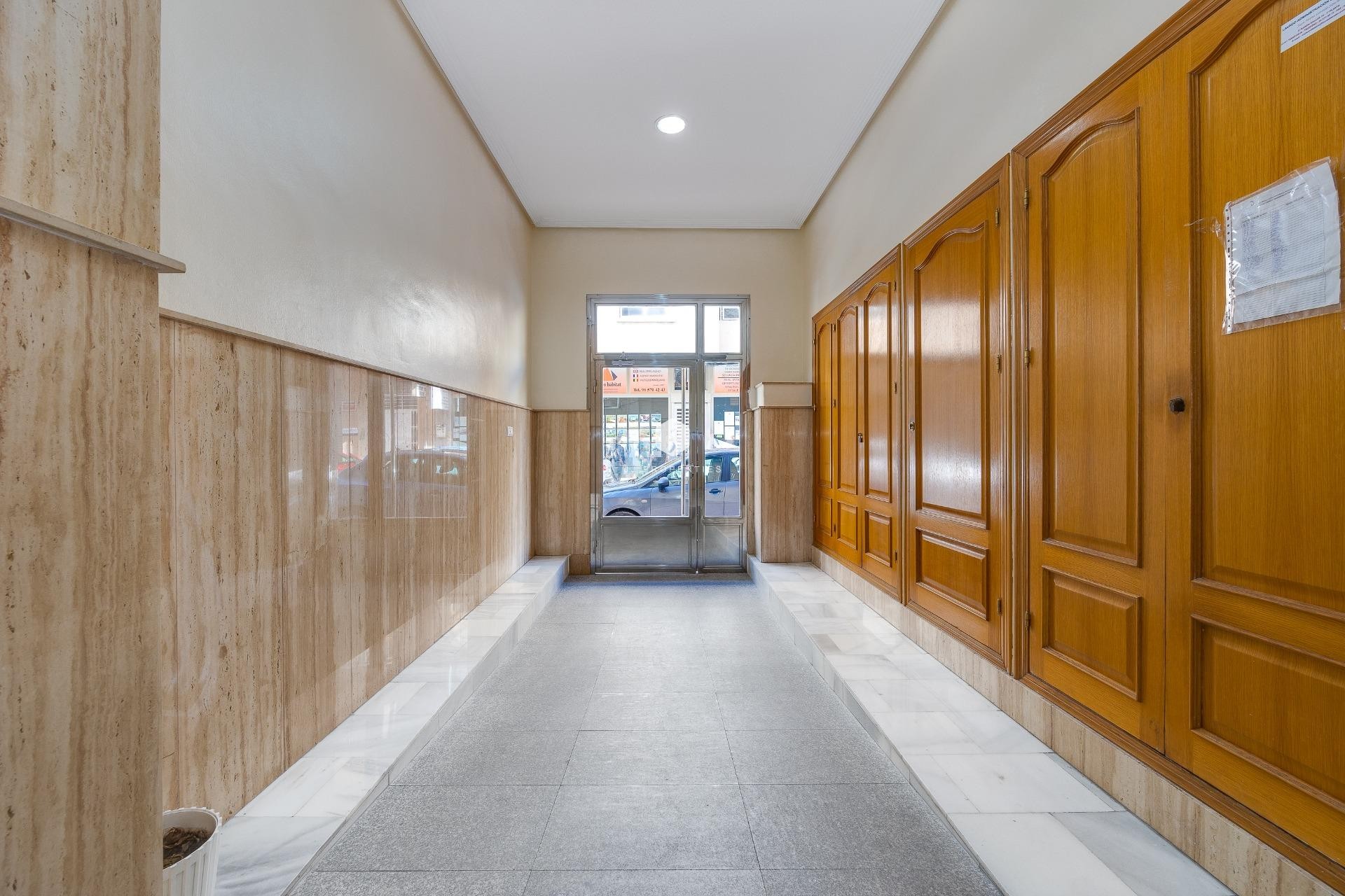 Resale - Penthouse -
Torrevieja - Paseo maritimo