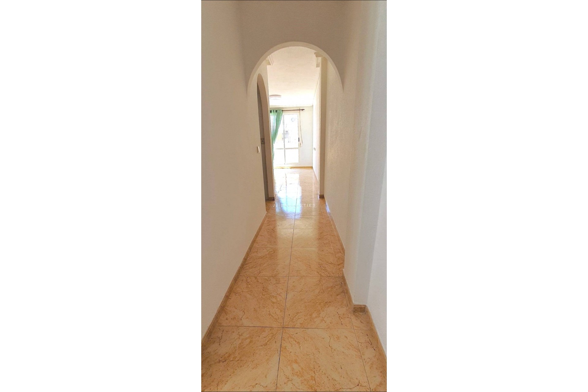 Resale - Penthouse -
Torrevieja - Playa de los Locos