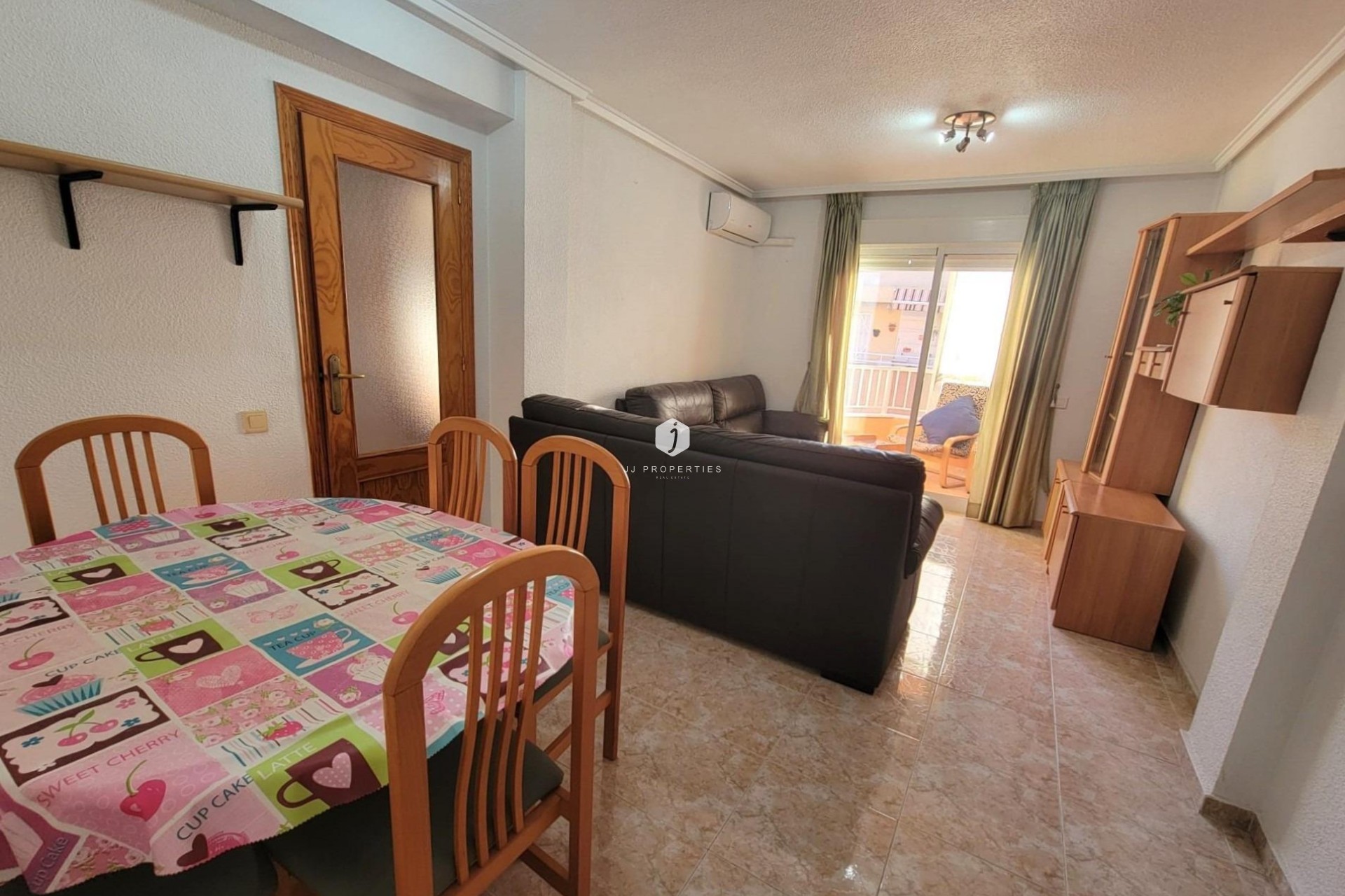 Resale - Penthouse -
Torrevieja - Playa de los Locos