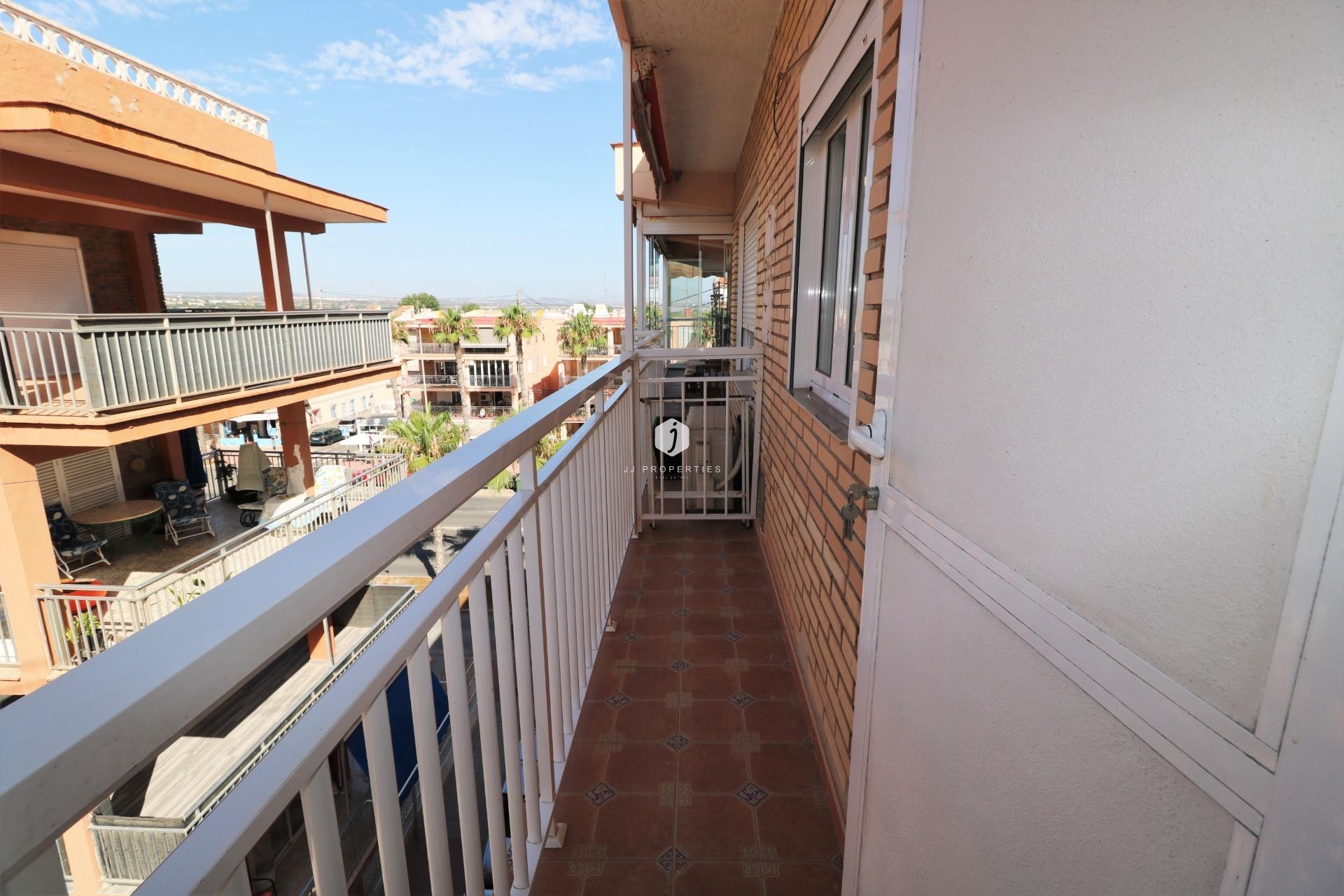 Resale - Penthouse -
Torrevieja - Playa de los Naufragos