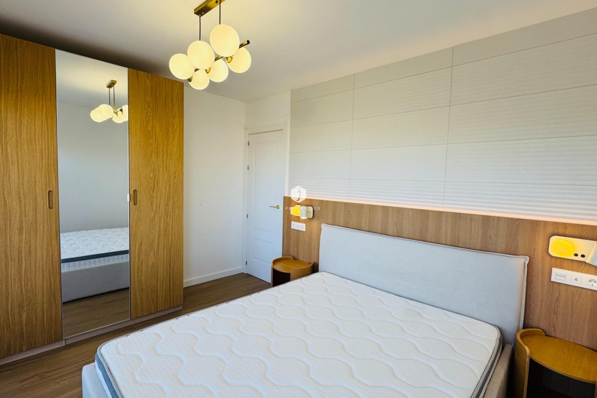 Resale - Penthouse -
Torrevieja - Punta prima