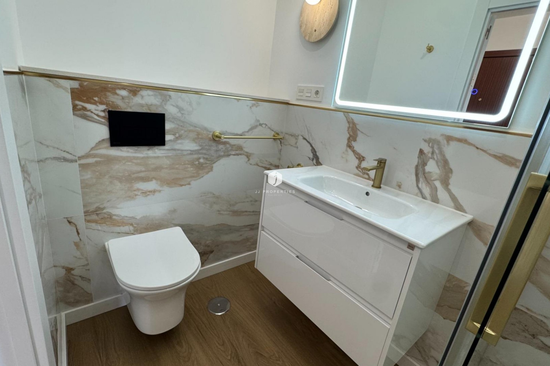 Resale - Penthouse -
Torrevieja - Punta prima