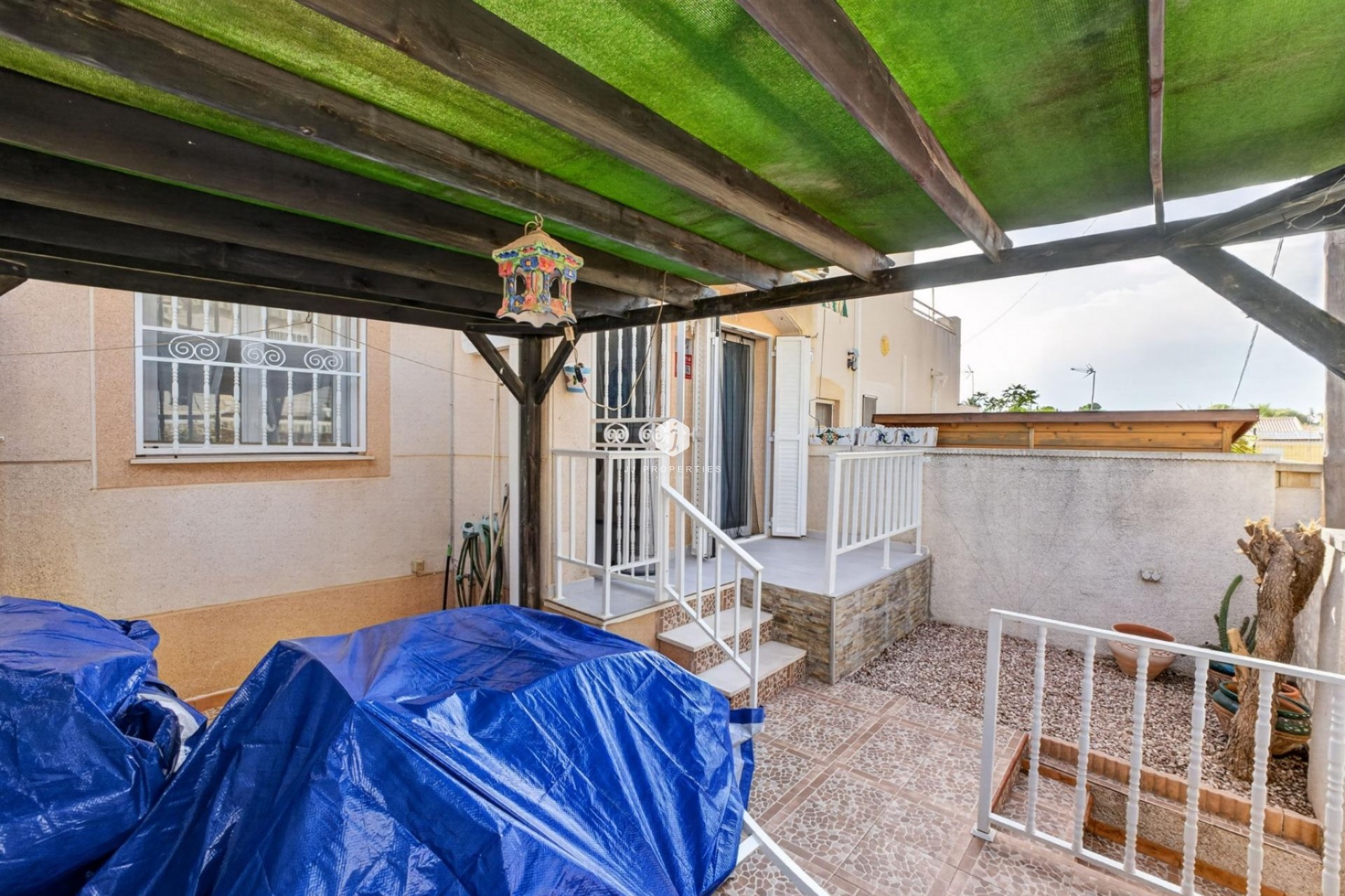 Resale - Townhouse -
Torrevieja - Lago jardin
