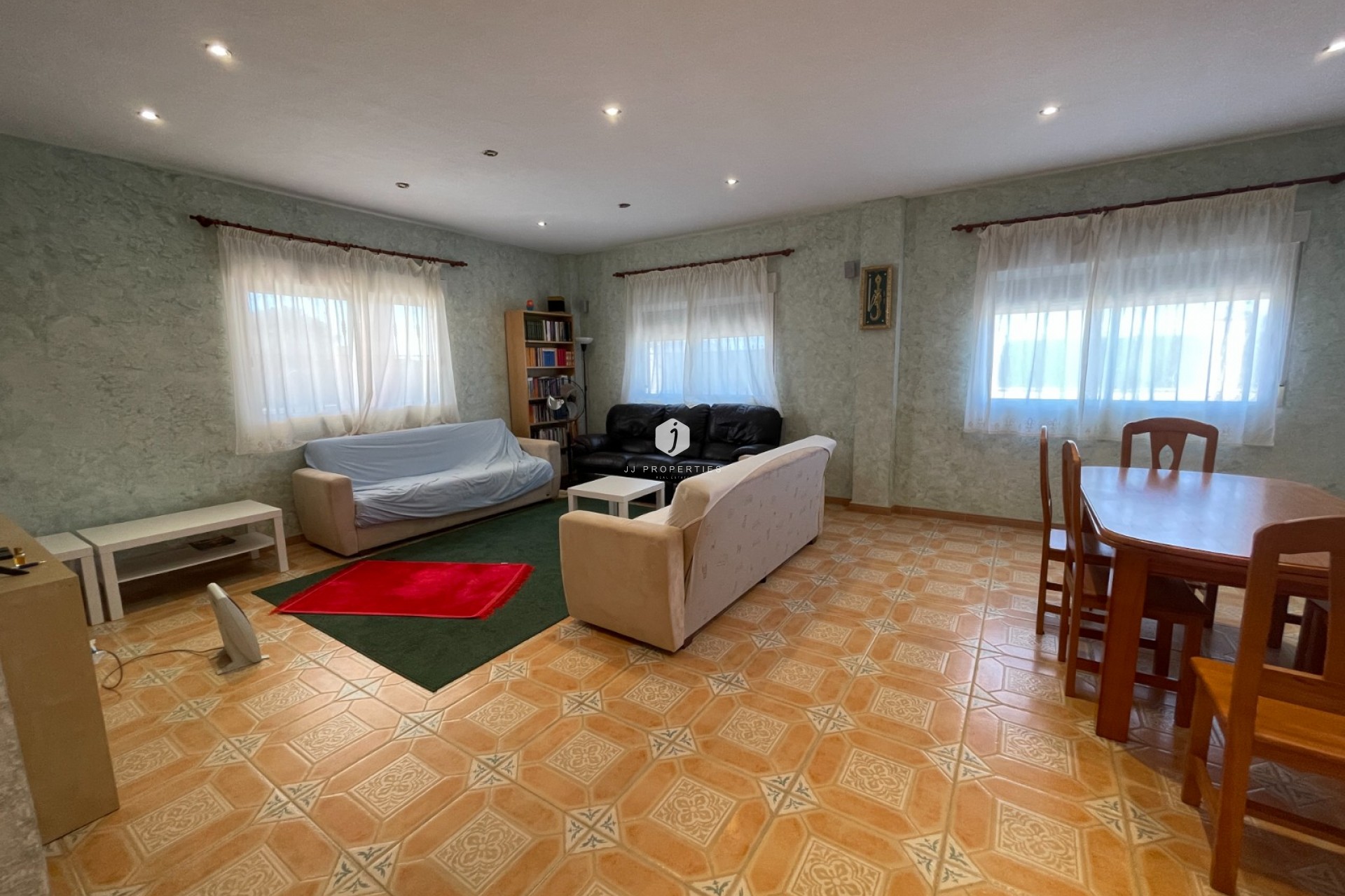 Resale - Villa -
Albatera - Inland