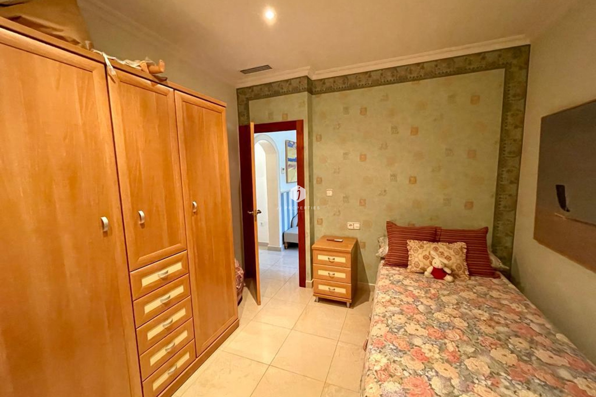 Resale - Villa -
Albatera - Inland