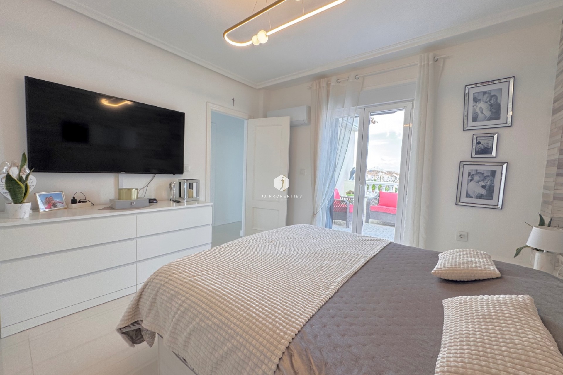 Resale - Villa -
Algorfa - Inland