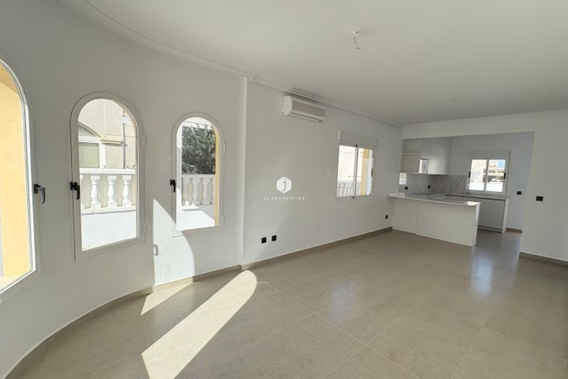 Resale - Villa -
Algorfa - Inland