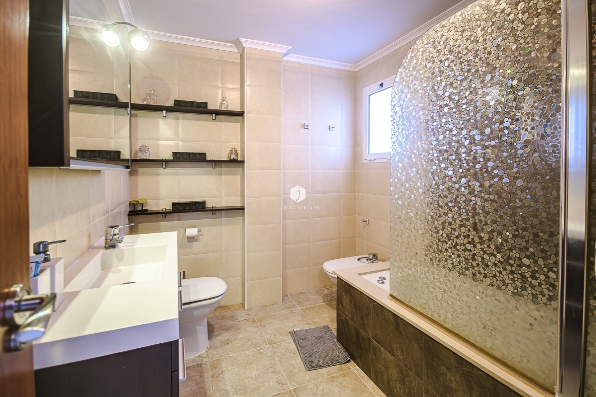 Resale - Villa -
Benferri - Inland