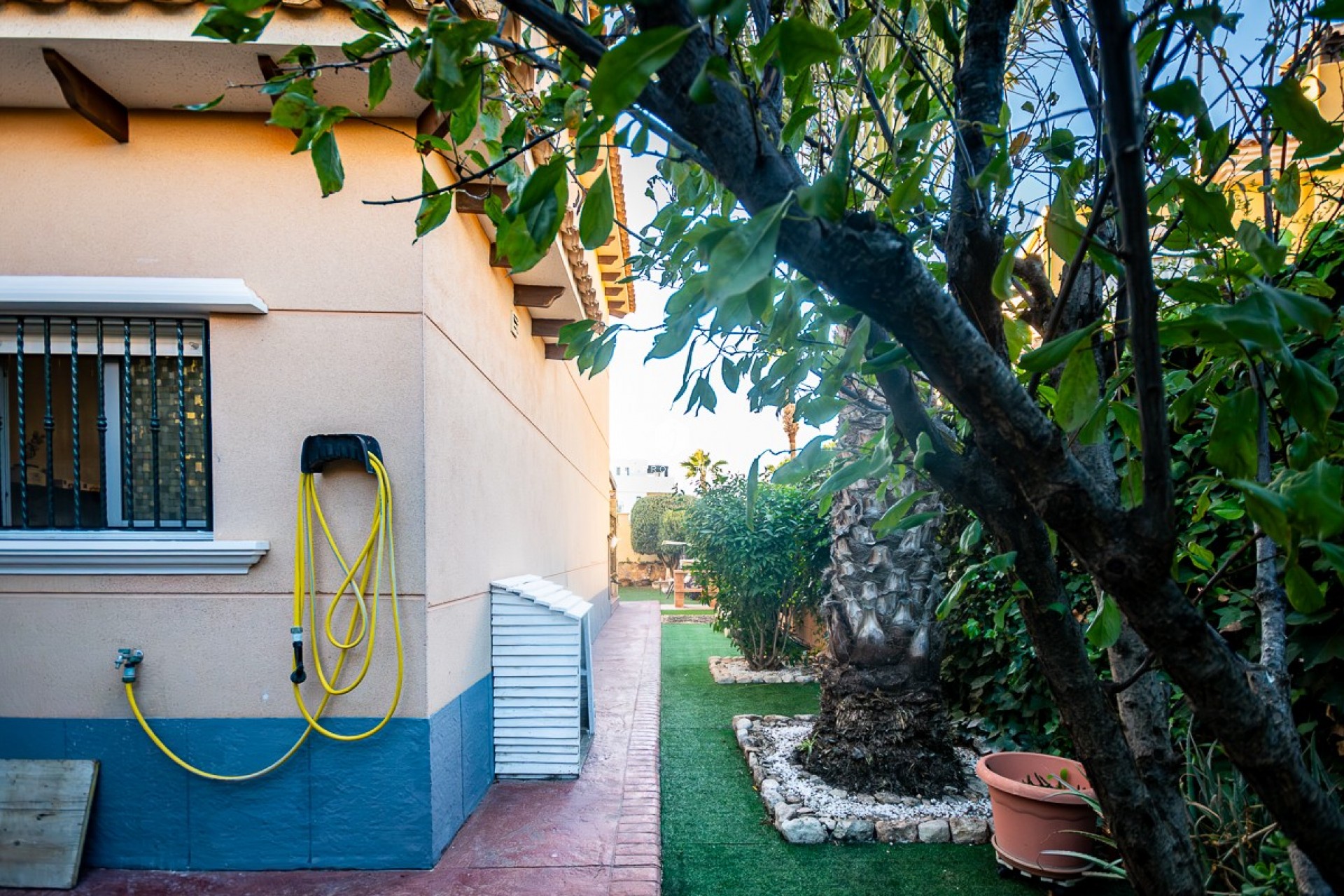 Resale - Villa -
Benferri - Inland