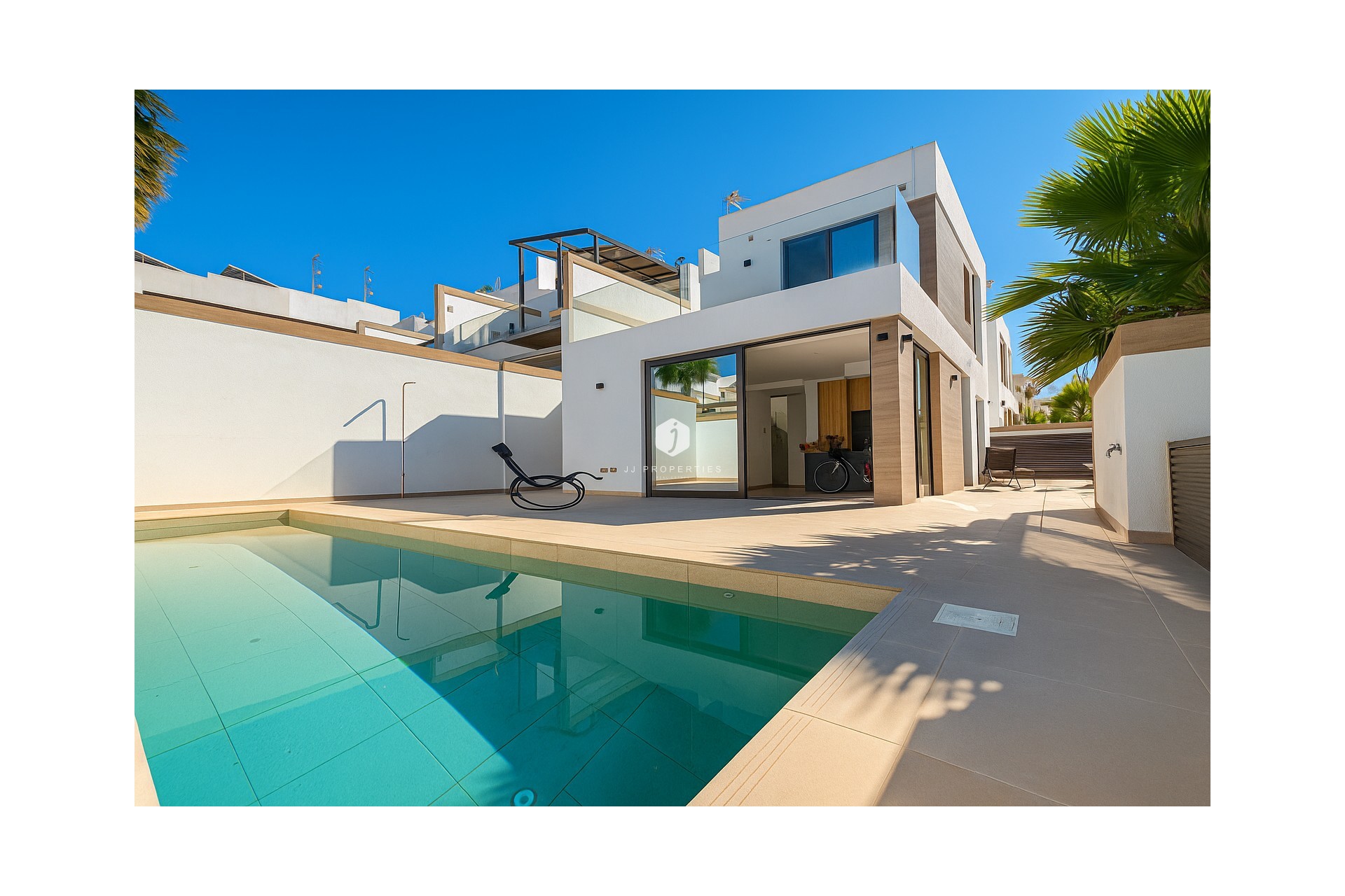 Resale - Villa -
Benijofar - Costa Blanca