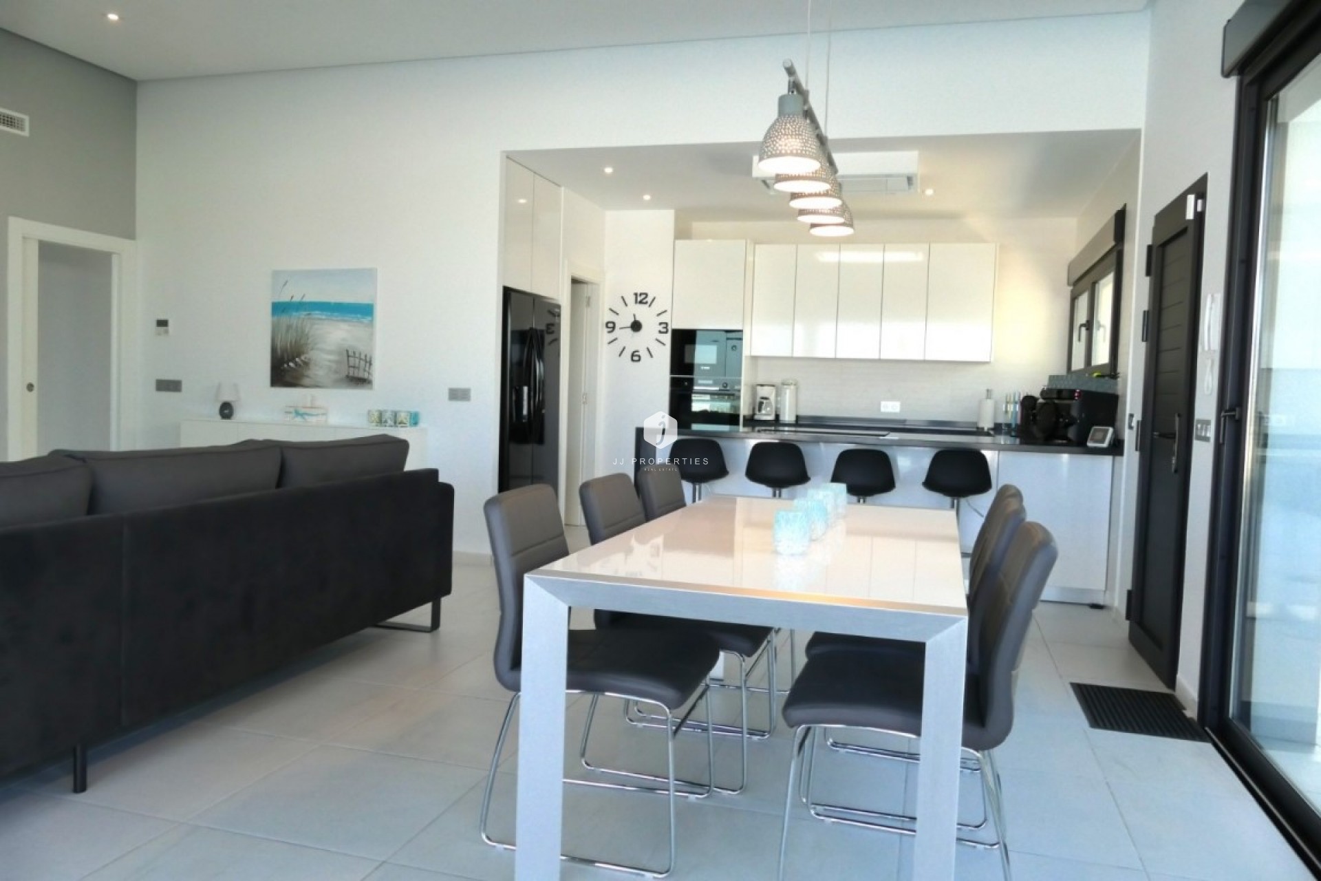 Resale - Villa -
Benijofar - Costa Blanca