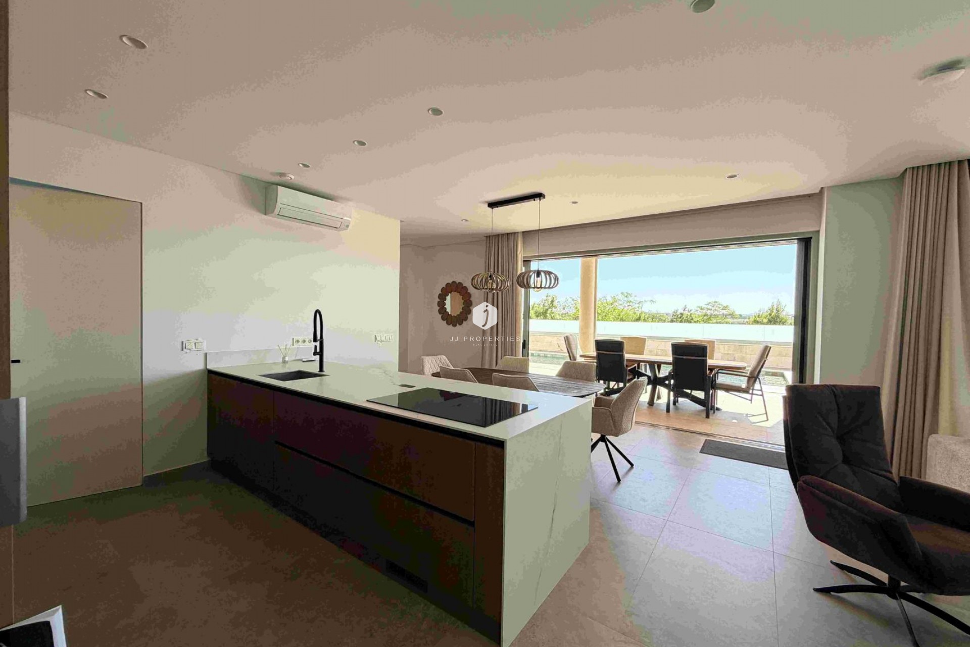 Resale - Villa -
Benijofar - Costa Blanca