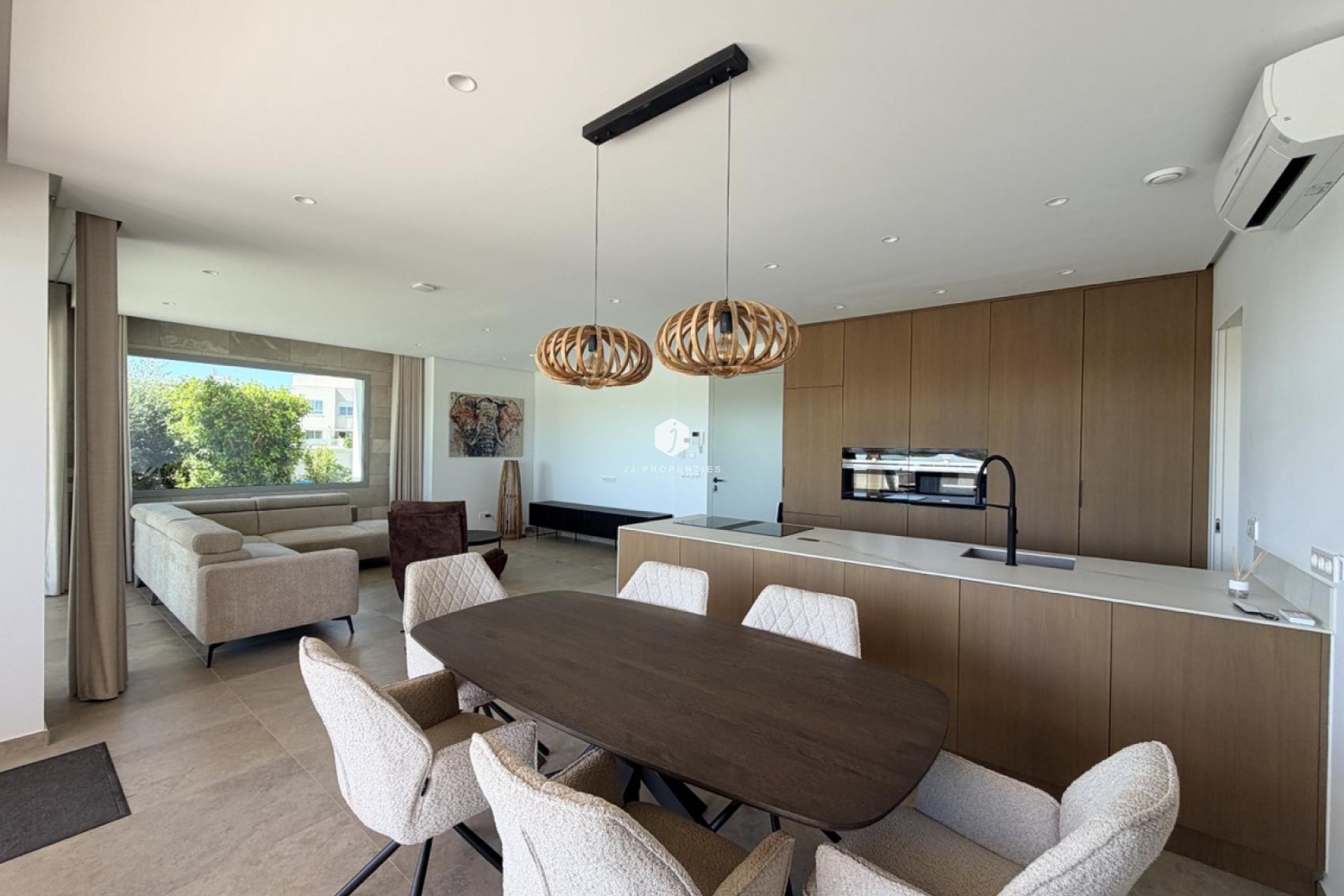 Resale - Villa -
Benijofar - Costa Blanca