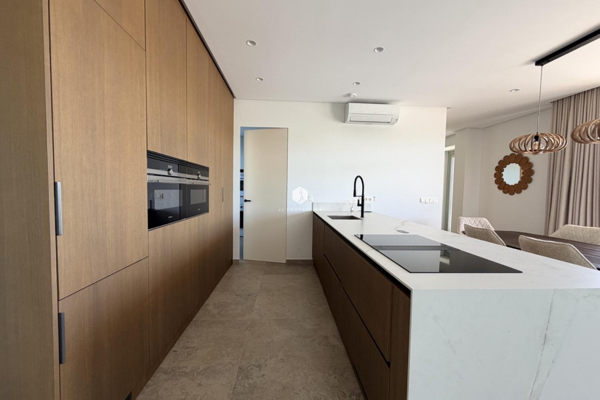 Resale - Villa -
Benijofar - Costa Blanca