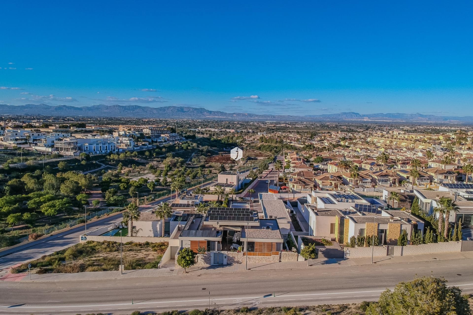 Resale - Villa -
Benijofar - Residencial Benimar