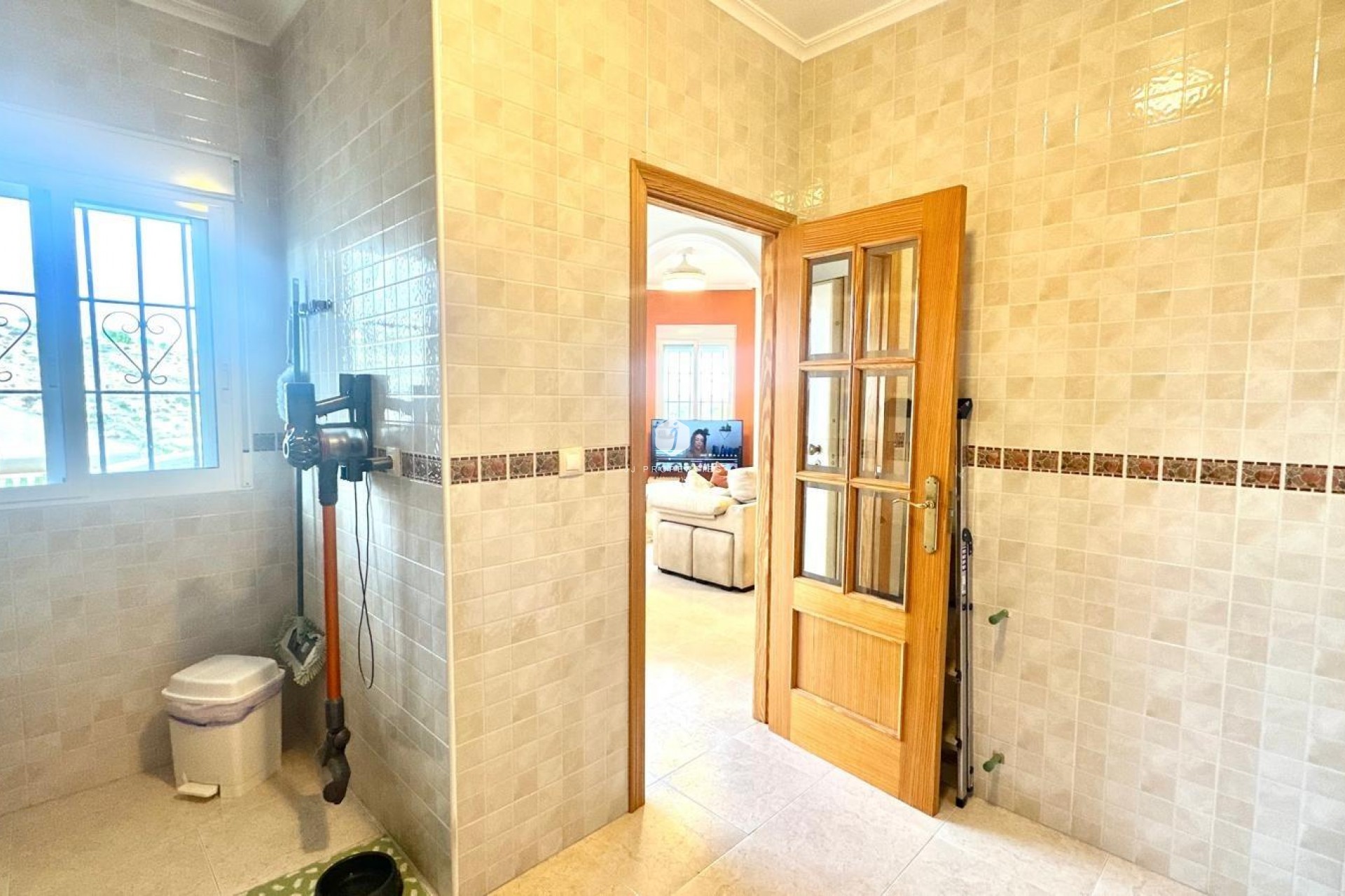 Resale - Villa -
Bigastro - Comunidad Valenciana