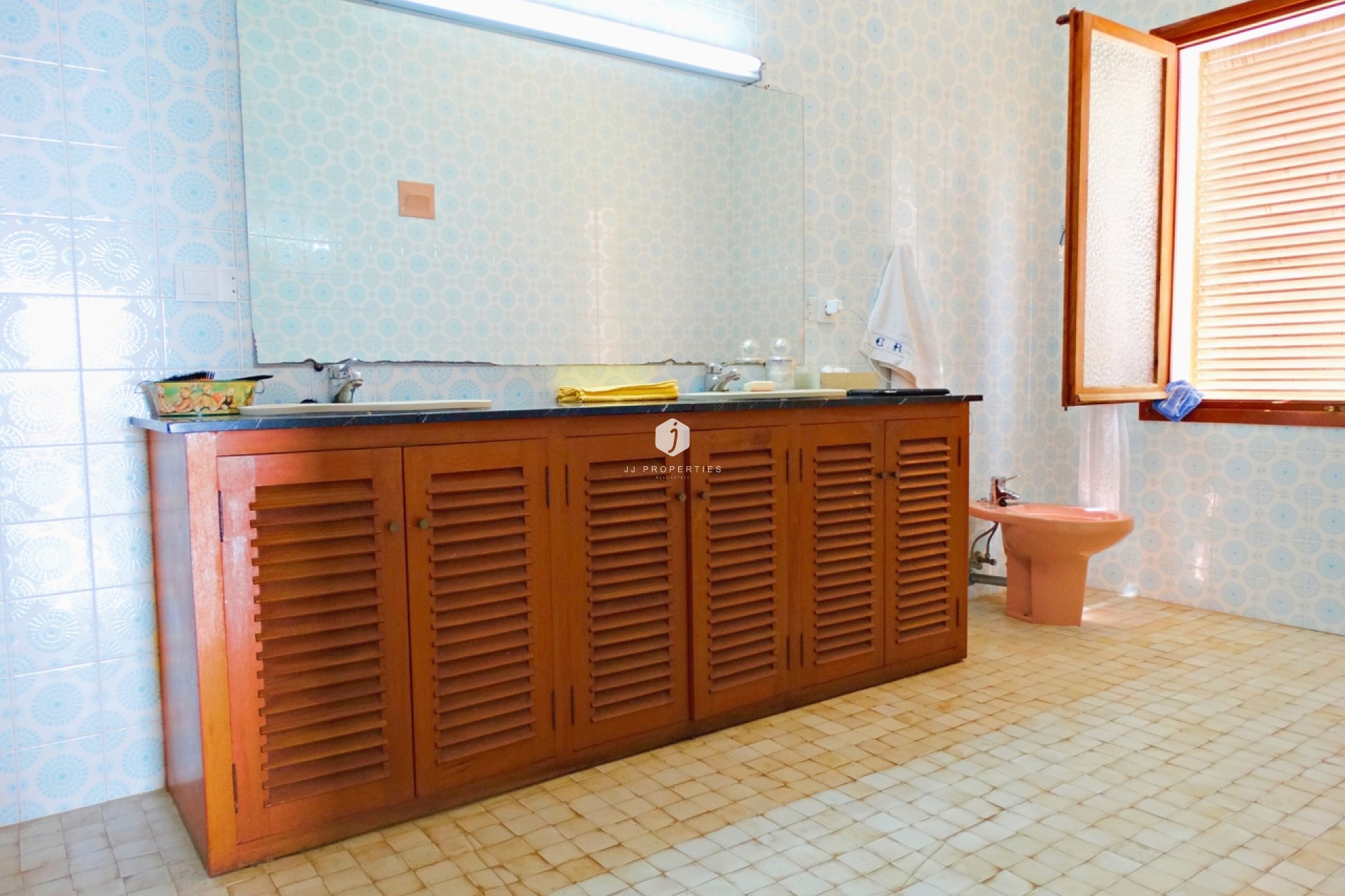 Resale - Villa -
Cabo Roig - Costa Blanca