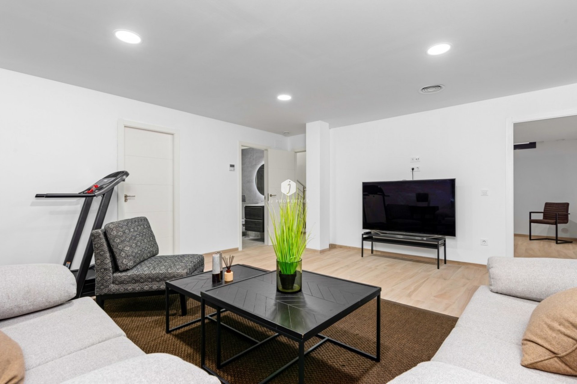 Resale - Villa -
Cabo Roig - Costa Blanca