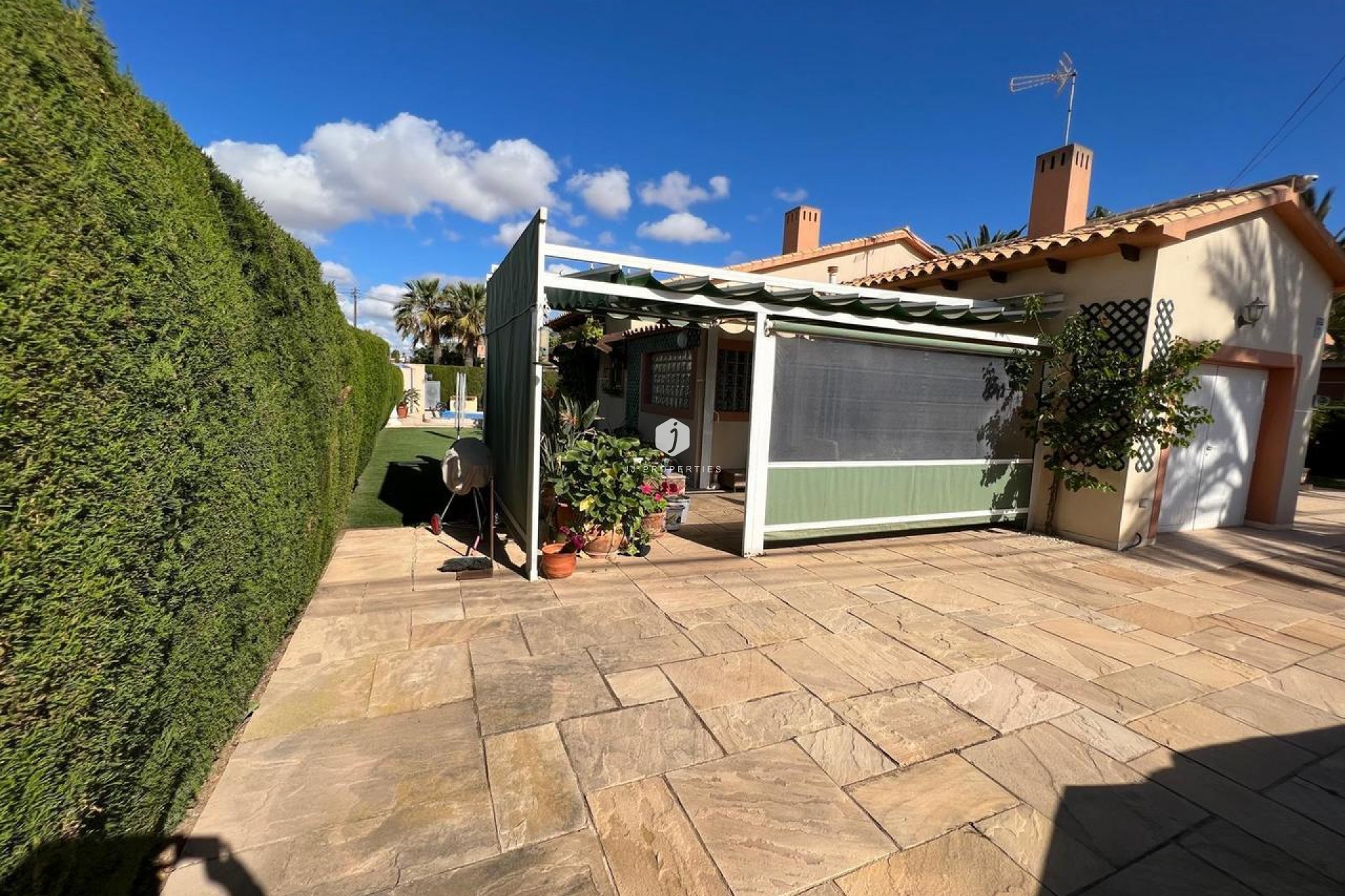 Resale - Villa -
Cabo Roig - Costa Blanca