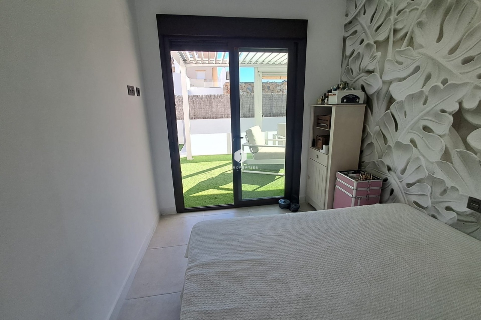 Resale - Villa -
Cabo Roig - Costa Blanca