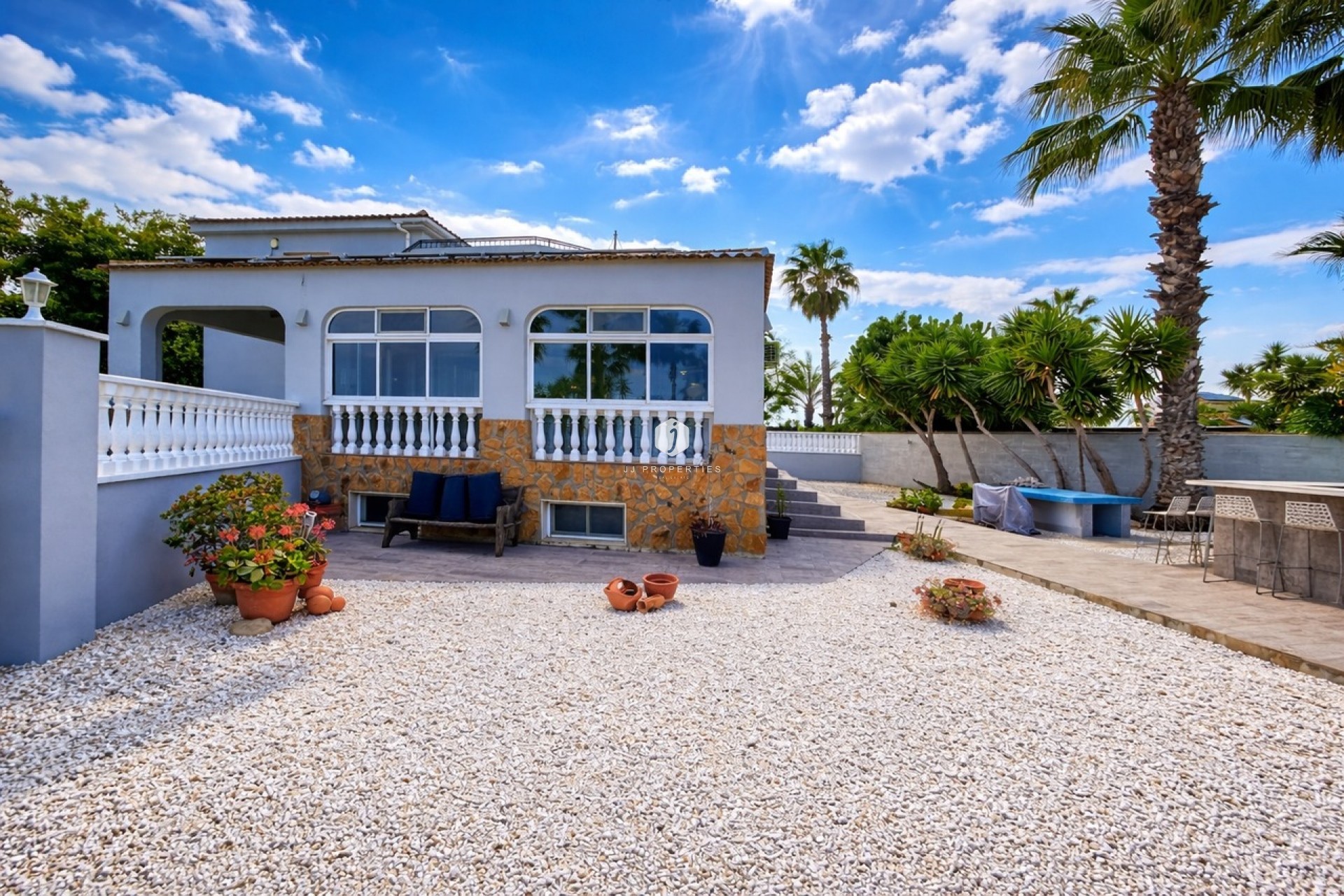 Resale - Villa -
Catral - Costa Blanca