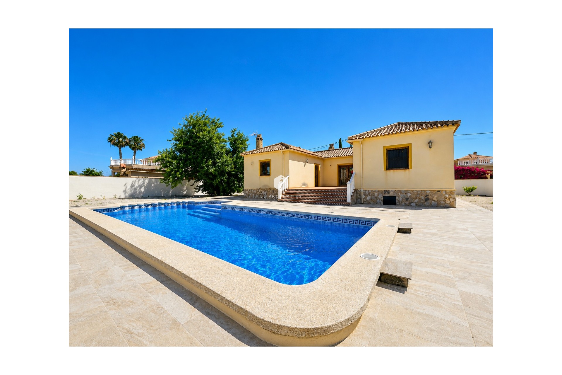 Resale - Villa -
Catral - Costa Blanca