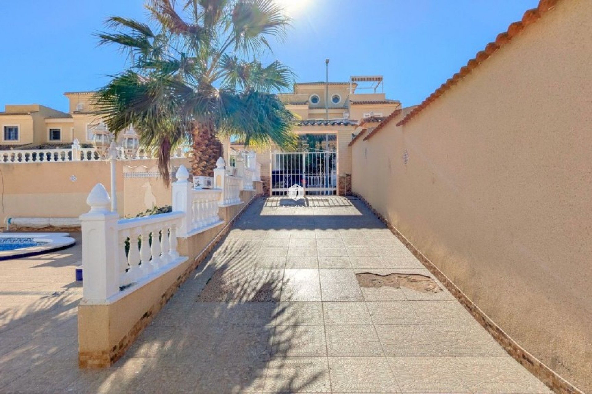 Resale - Villa -
Ciudad Quesada - Costa Blanca