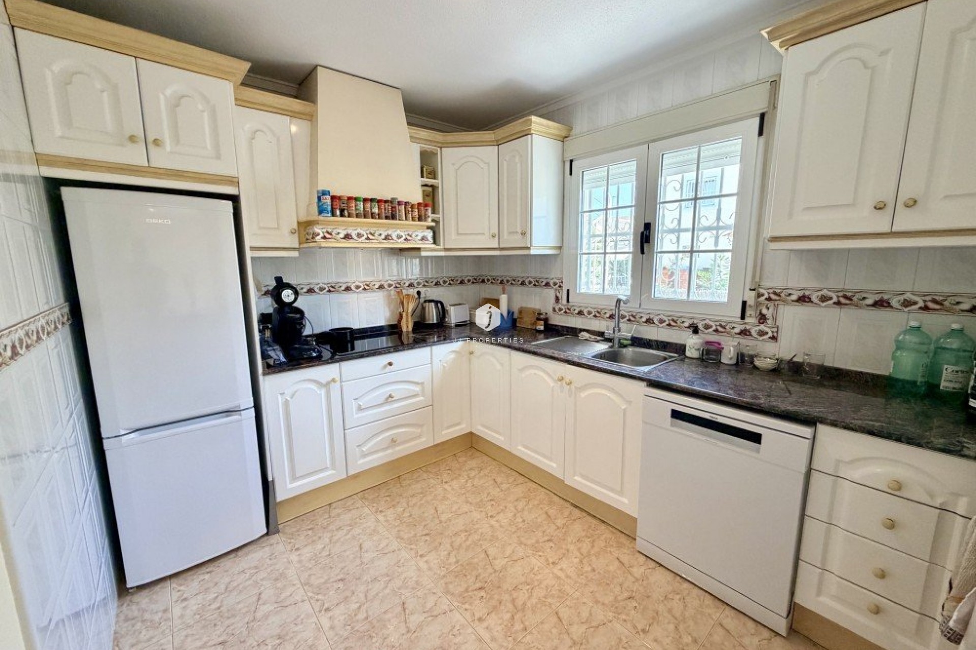 Resale - Villa -
Ciudad Quesada - Costa Blanca