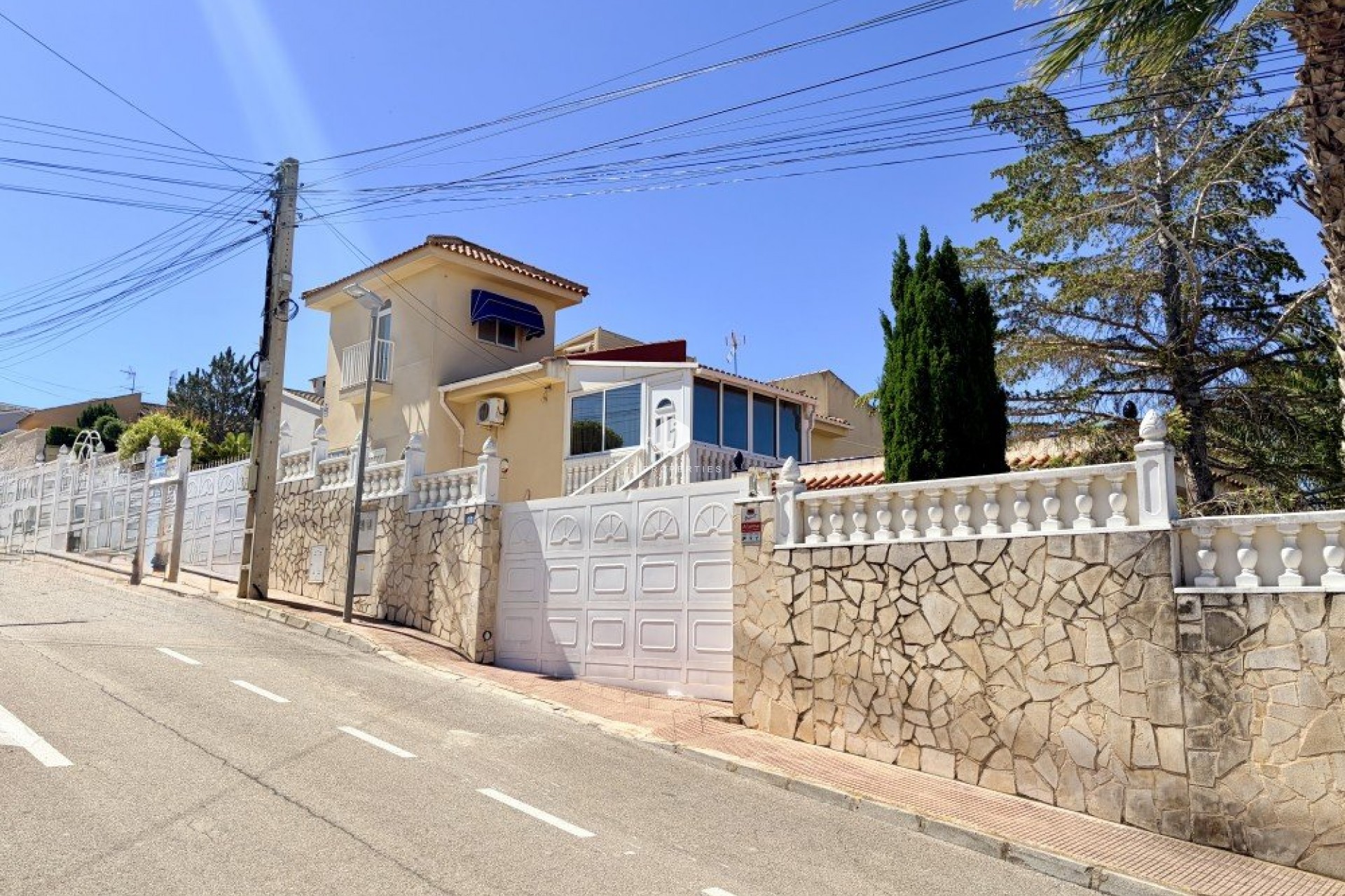 Resale - Villa -
Ciudad Quesada - Costa Blanca