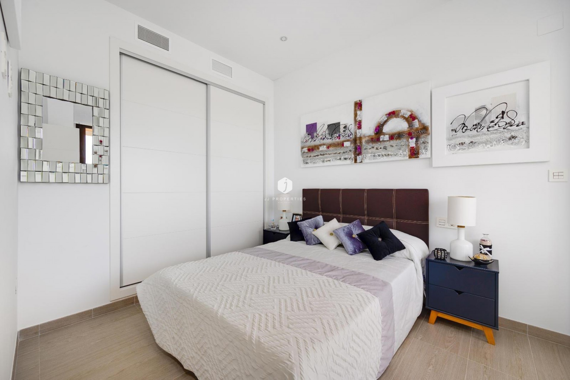 Resale - Villa -
Ciudad Quesada - Pueblo Bravo