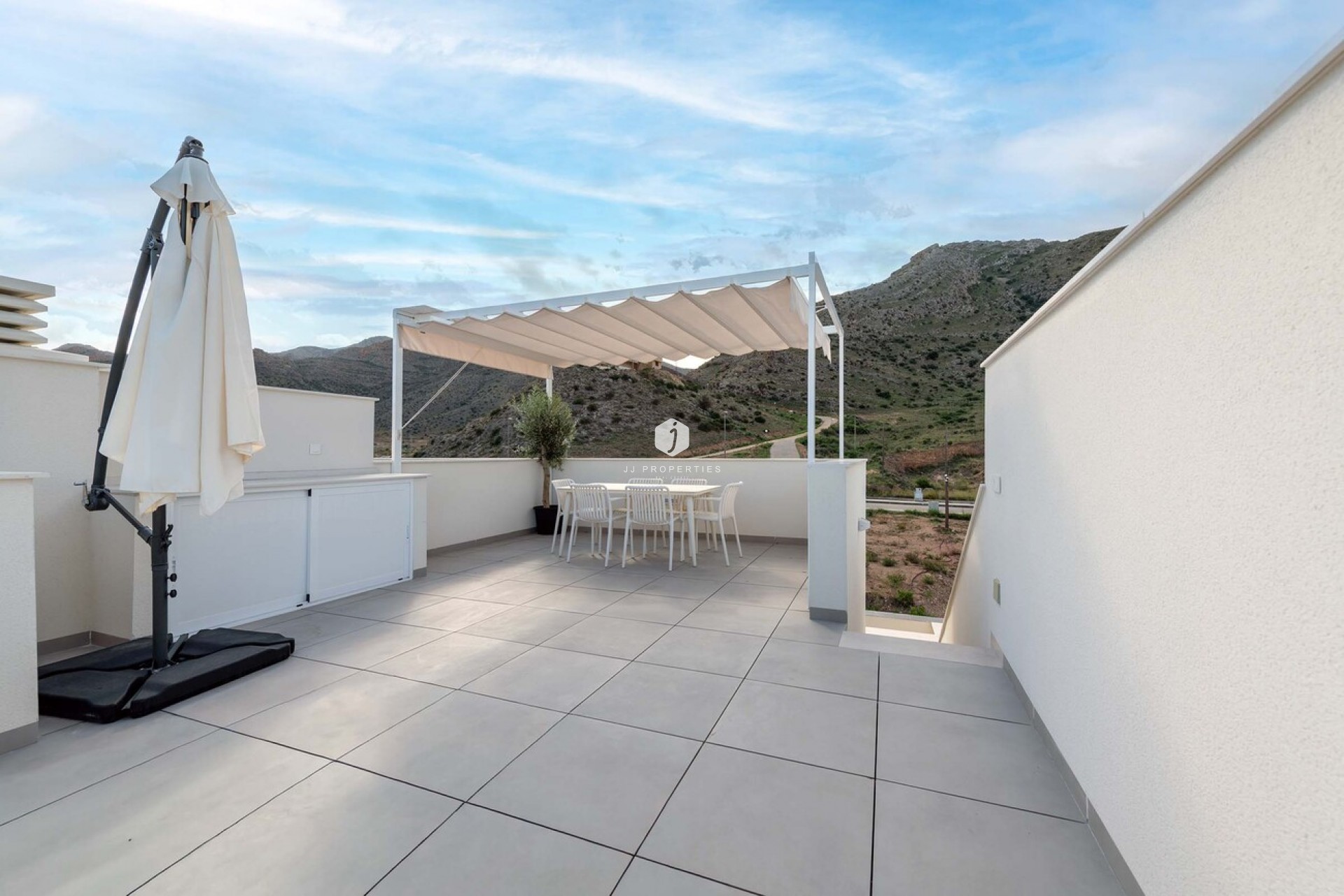 Resale - Villa -
Cox - Costa Blanca