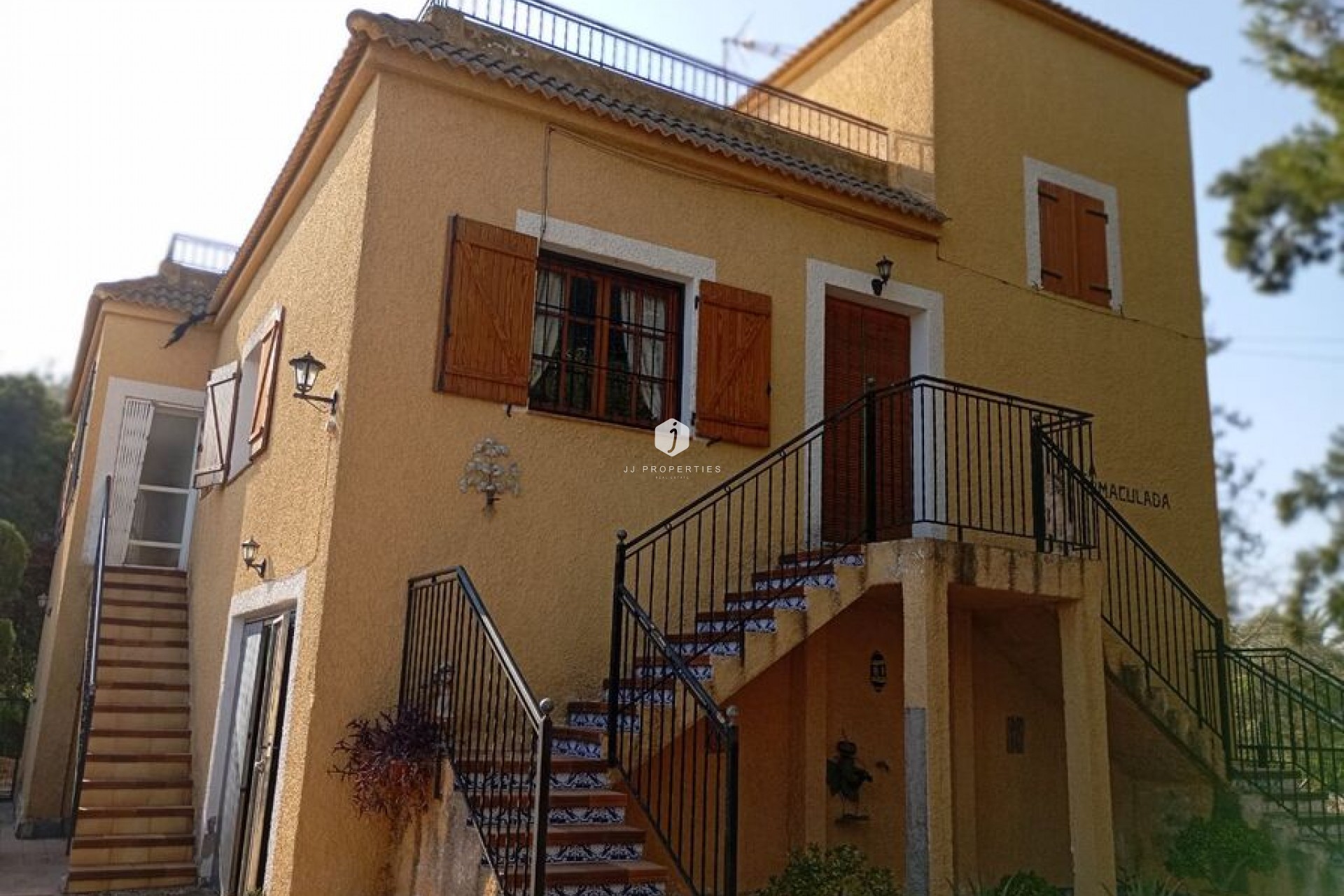 Resale - Villa -
Daya Nueva - Costa Blanca