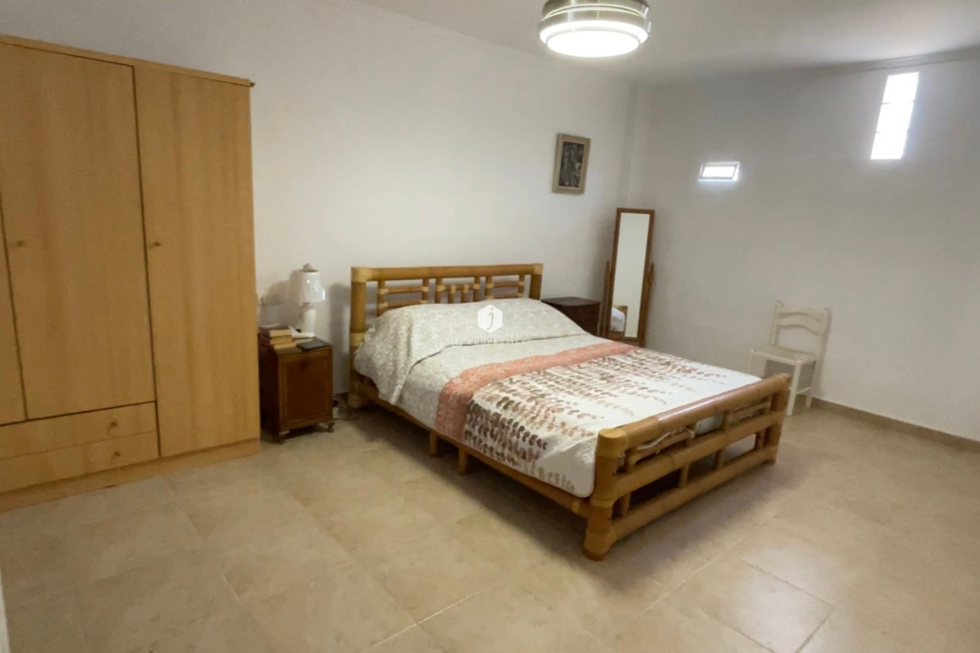 Resale - Villa -
Daya Nueva - Costa Blanca