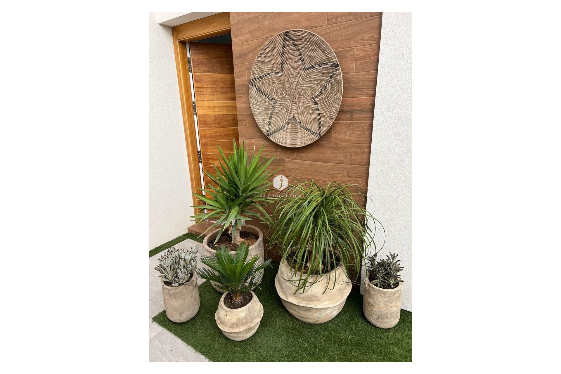 Resale - Villa -
Daya Vieja - Costa Blanca