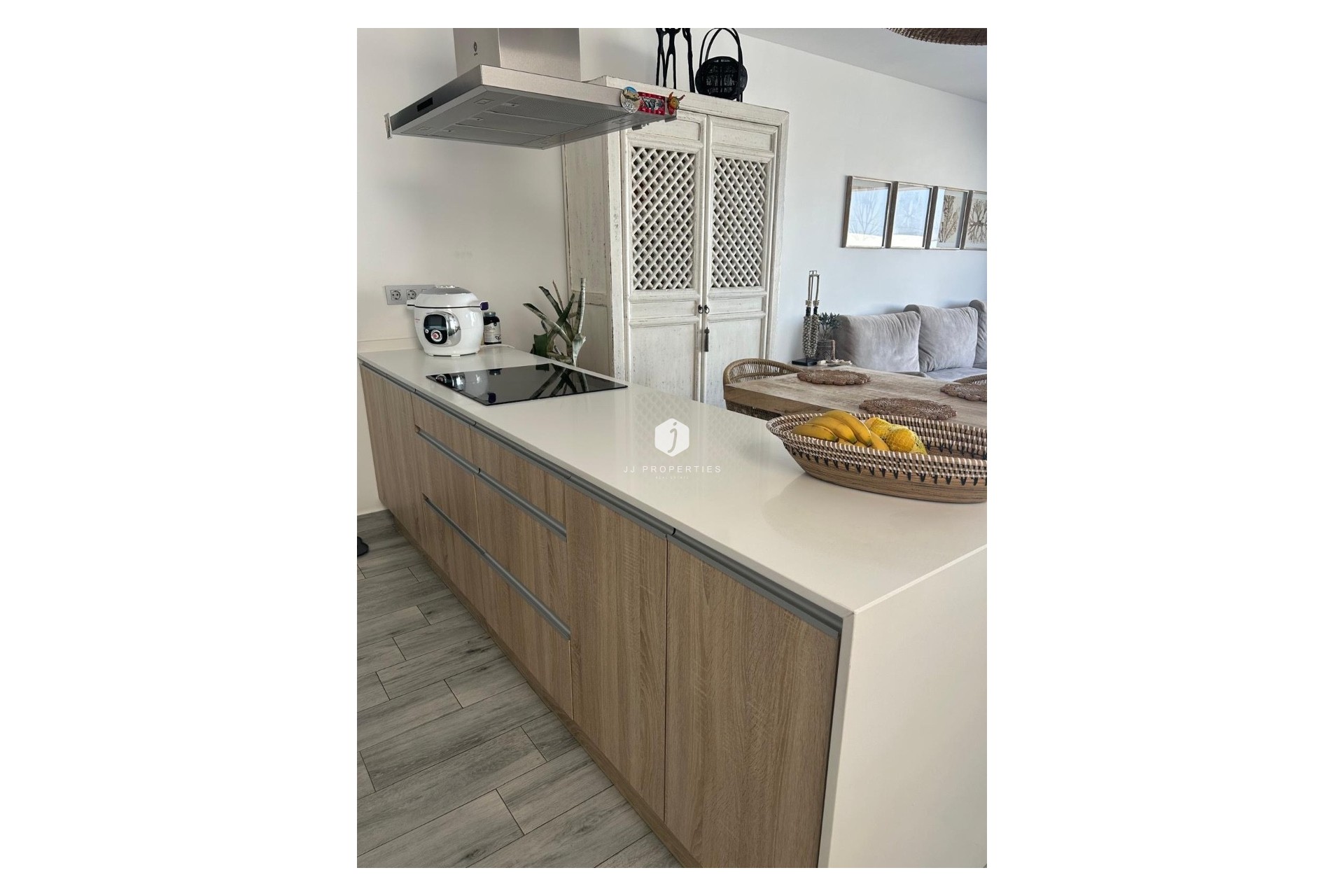 Resale - Villa -
Daya Vieja - Costa Blanca