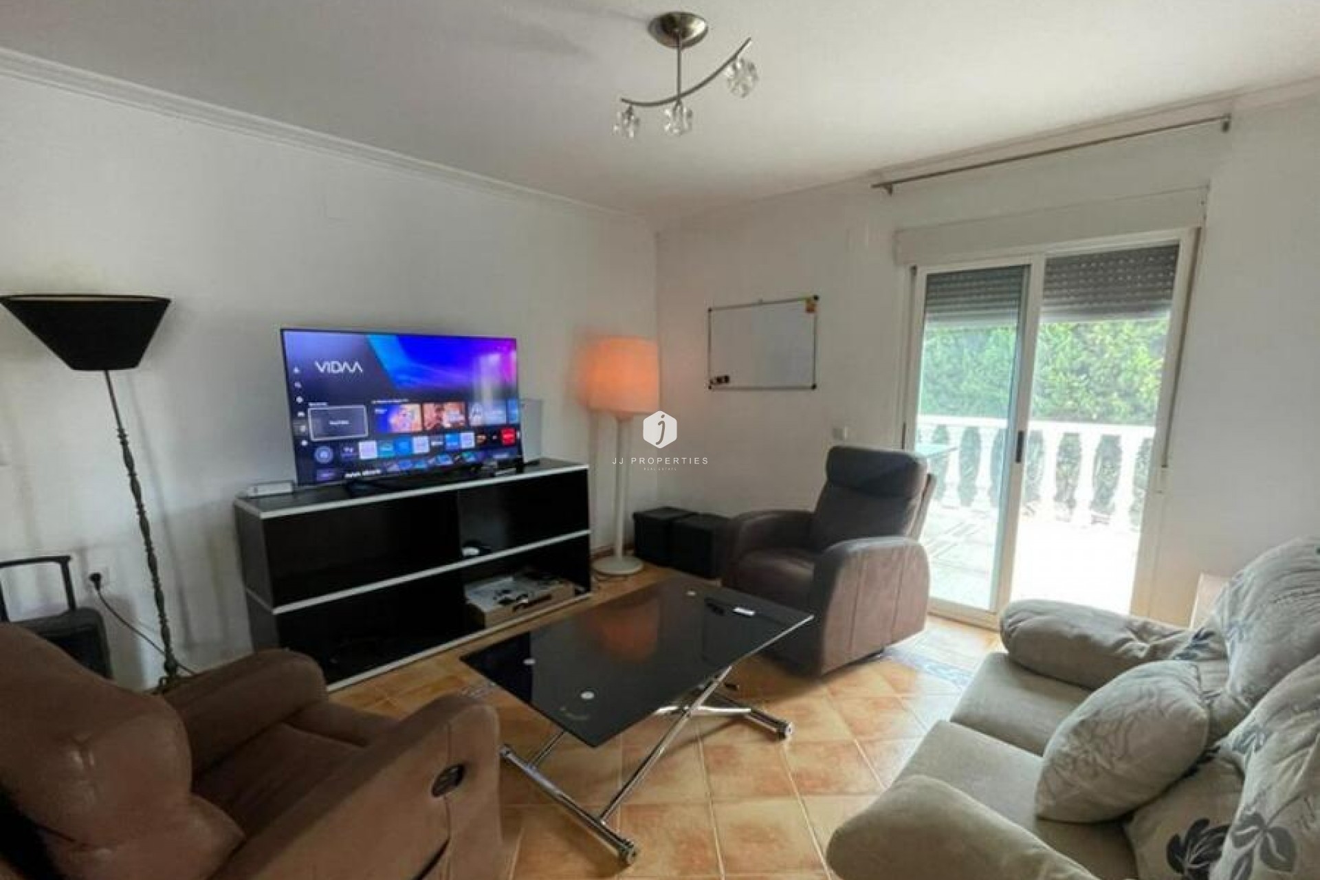 Resale - Villa -
Daya Vieja - Costa Blanca