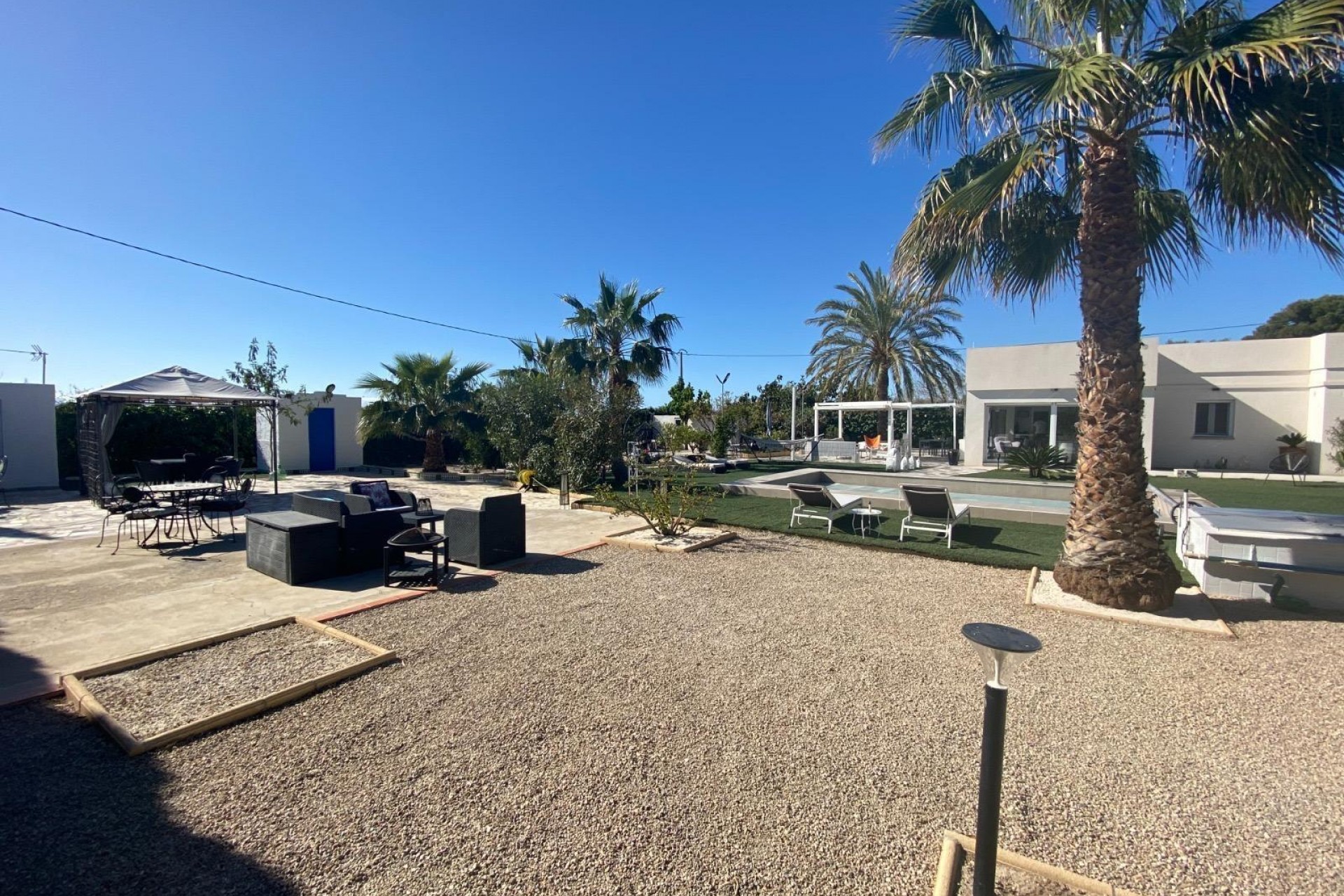 Resale - Villa de Lujo -
El Campello - De la cruz