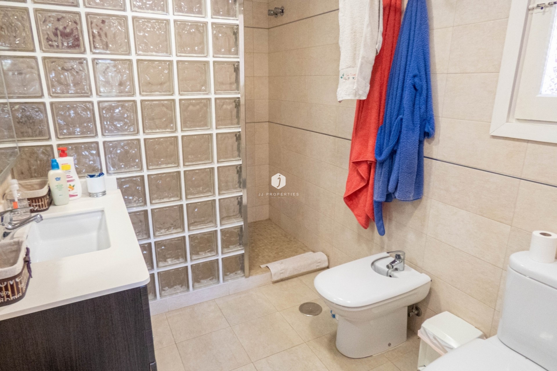 Resale - Villa -
Dehesa de Campoamor - Costa Blanca