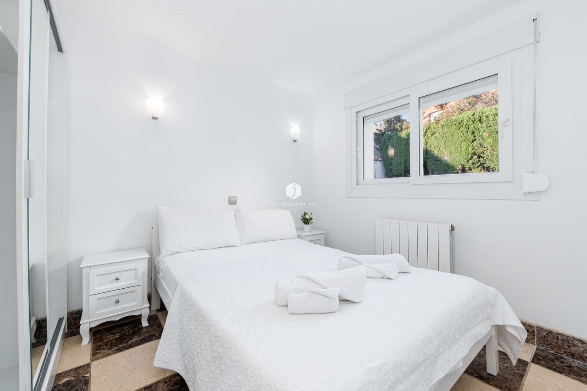 Resale - Villa -
Dehesa de Campoamor - Costa Blanca