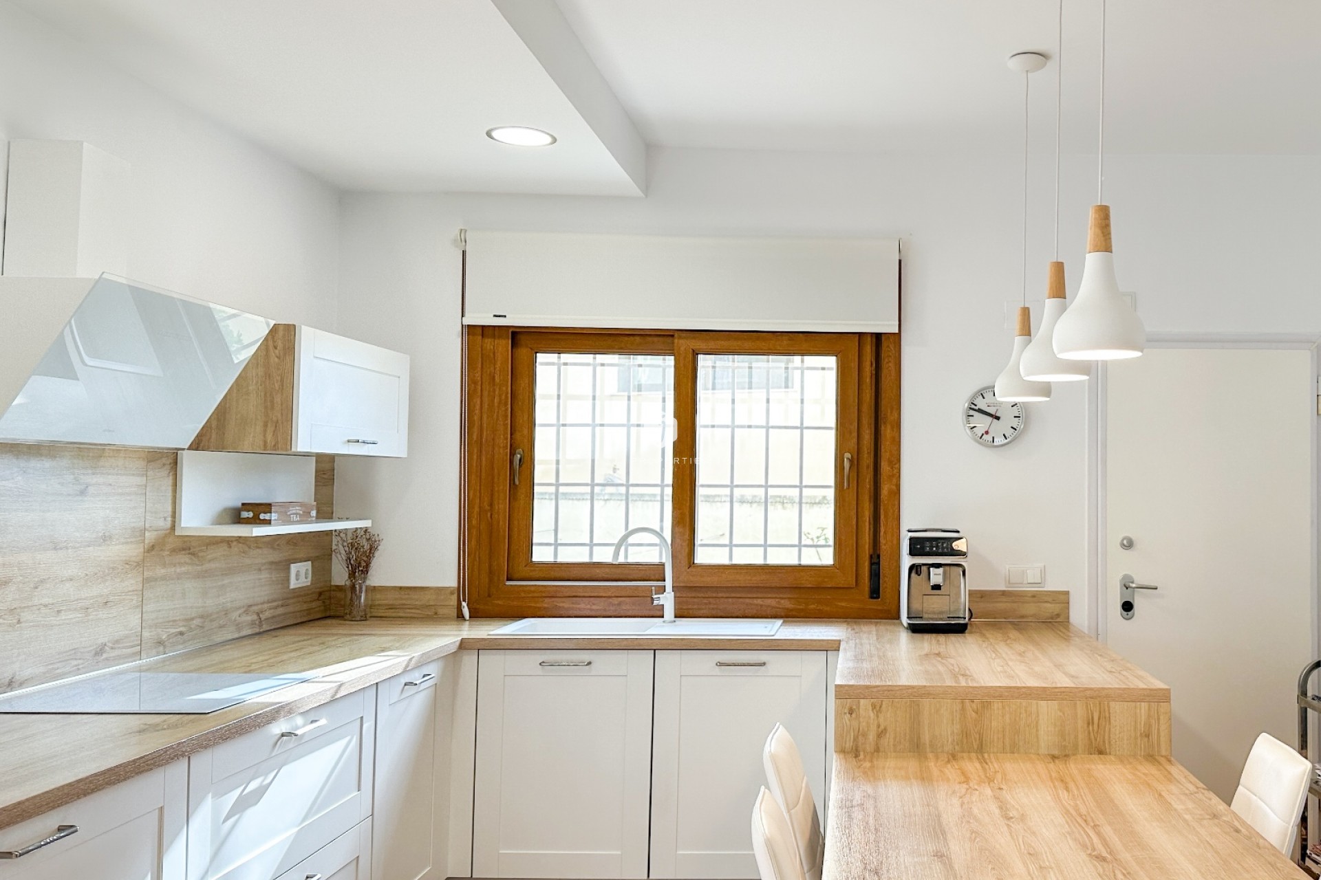 Resale - Villa -
Dehesa de Campoamor - Costa Blanca