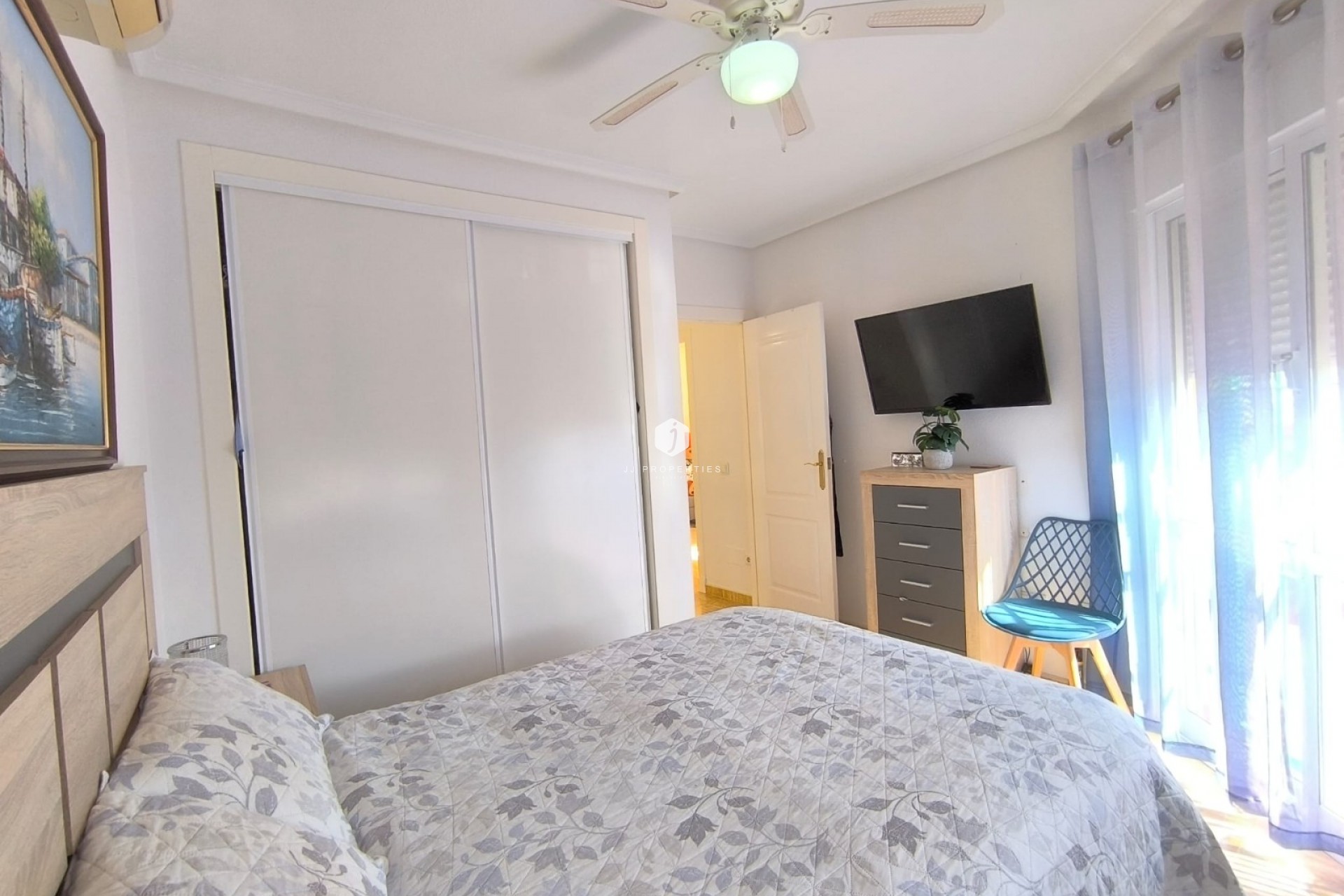 Resale - Villa -
El Raso - Costa Blanca