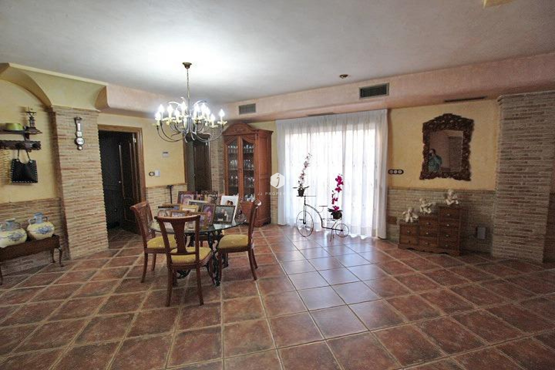 Resale - Villa -
Formentera del Segura - C- Cooperativa