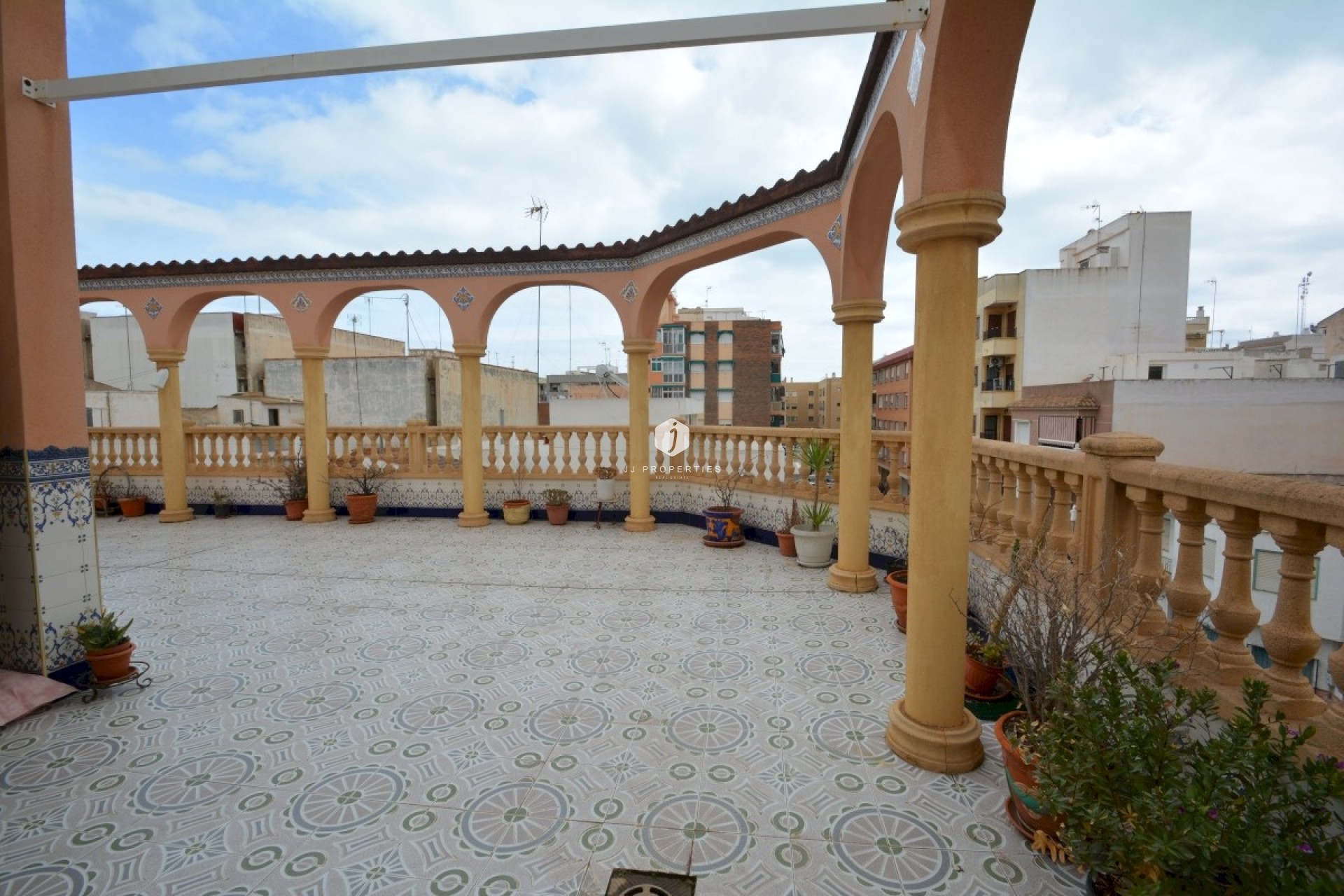 Resale - Villa -
Guardamar del Segura - Costa Blanca