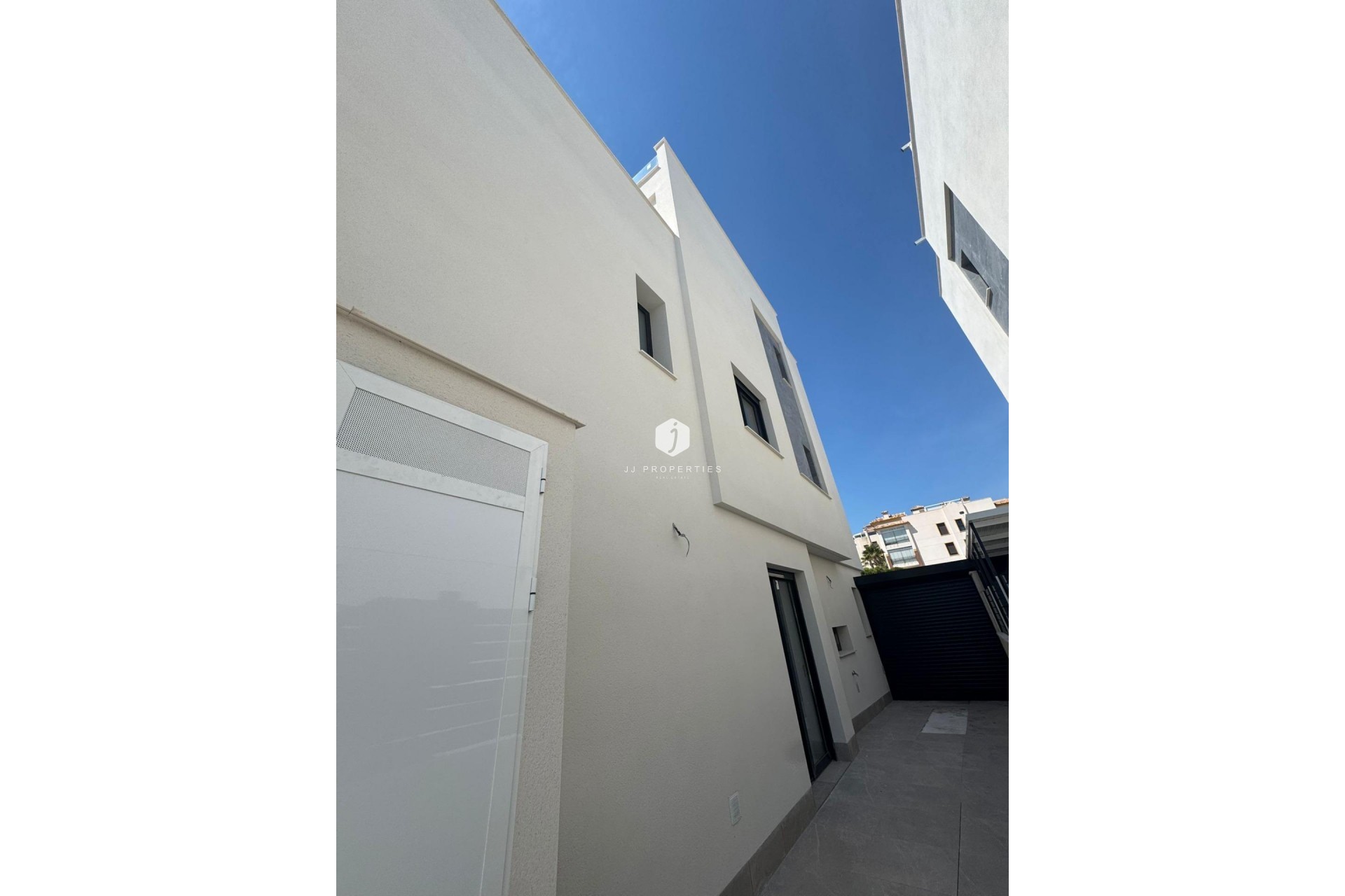 Resale - Villa -
Guardamar del Segura - Guardamar