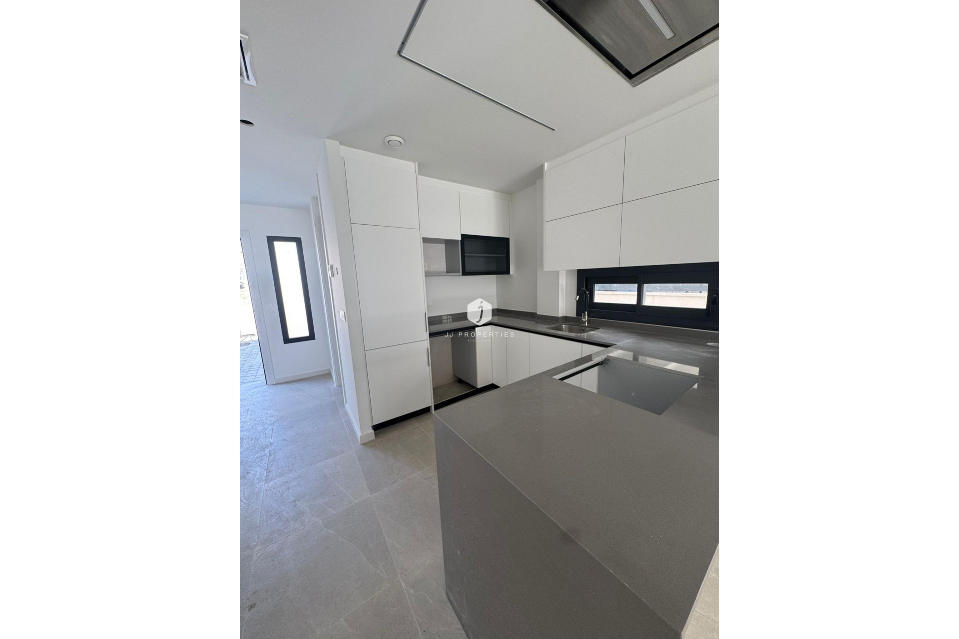 Resale - Villa -
Guardamar del Segura - Guardamar