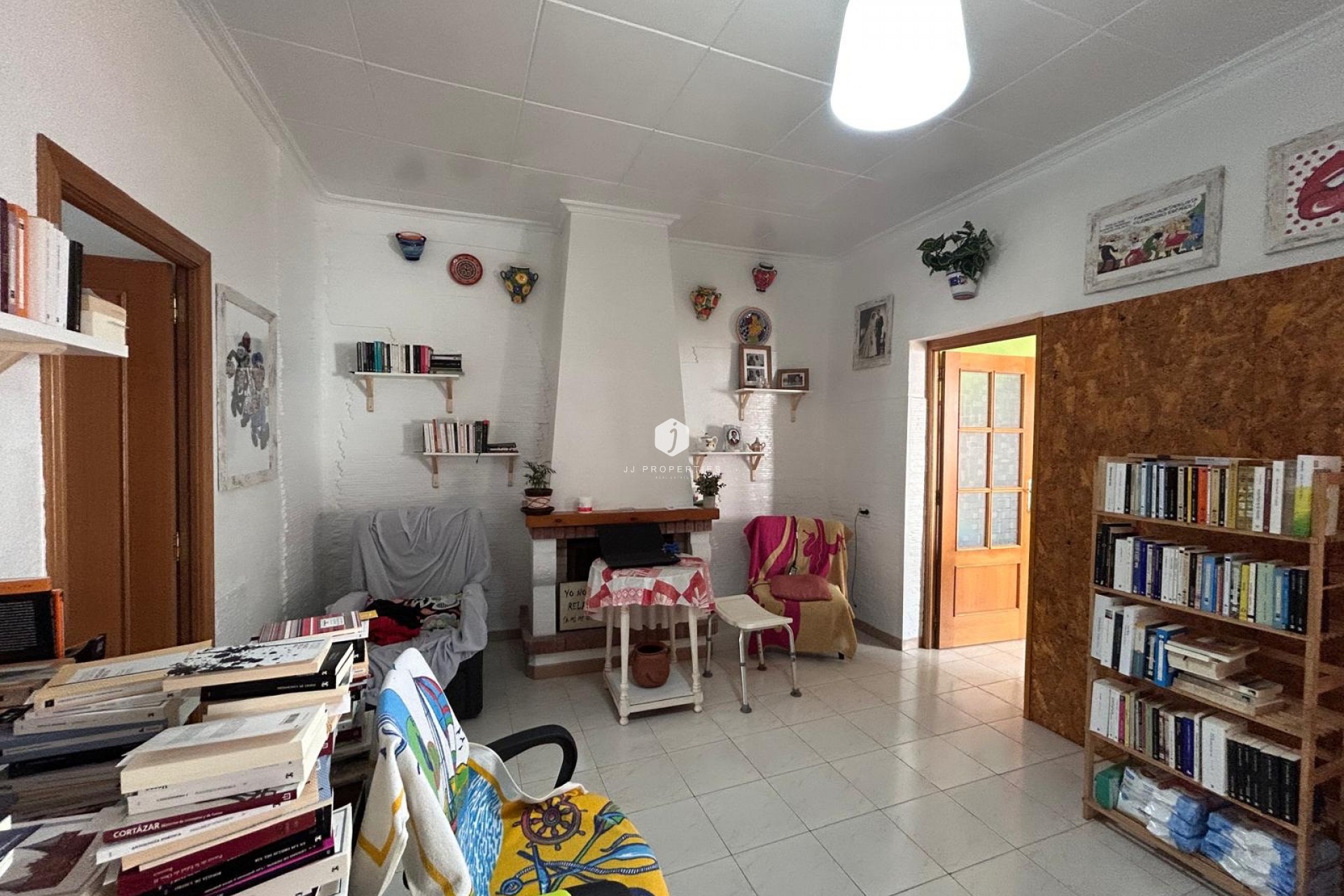 Resale - Villa -
Jacarilla - Inland