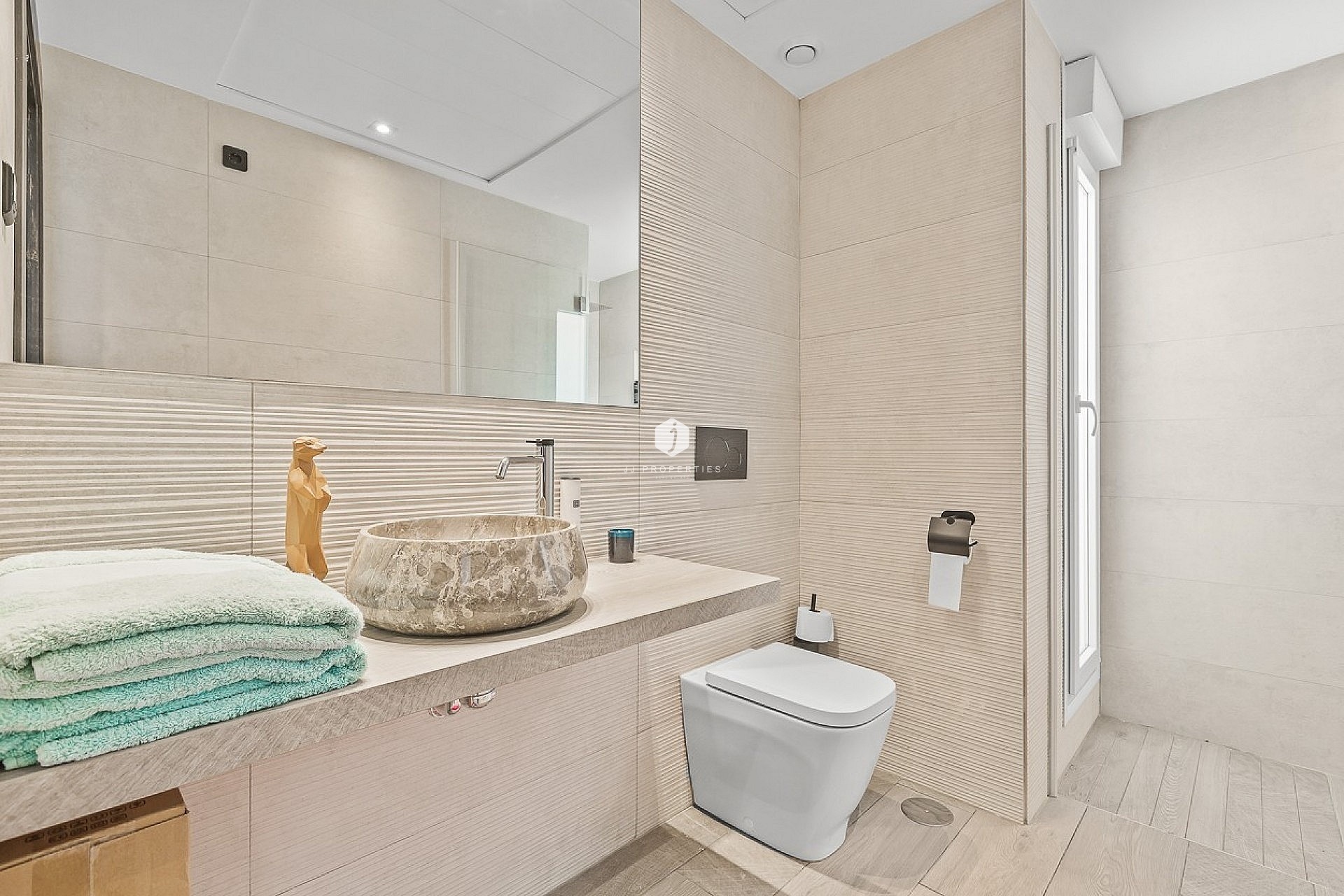 Resale - Villa -
La Finca Golf Resort - Inland