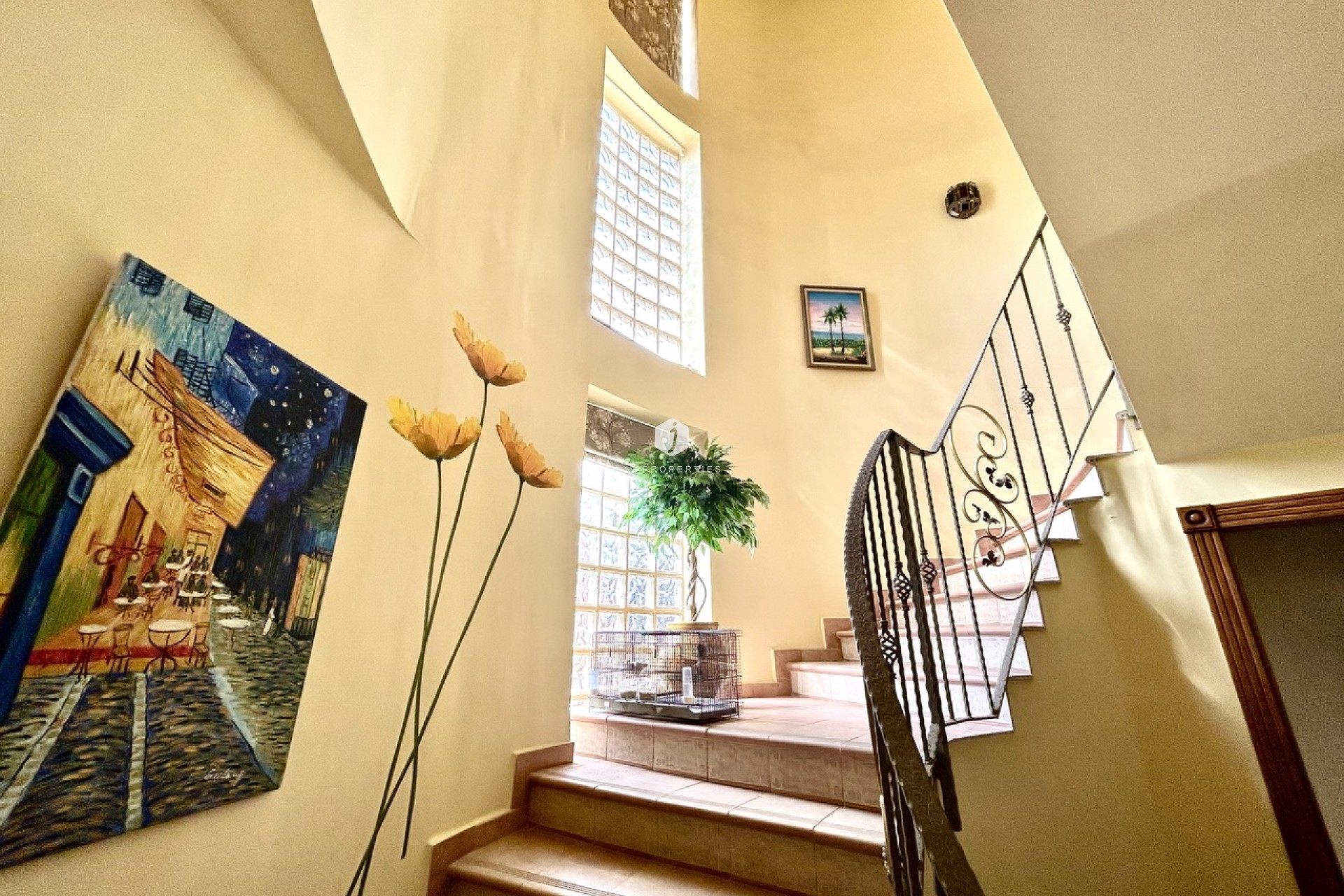 Resale - Villa -
La Mata - Costa Blanca