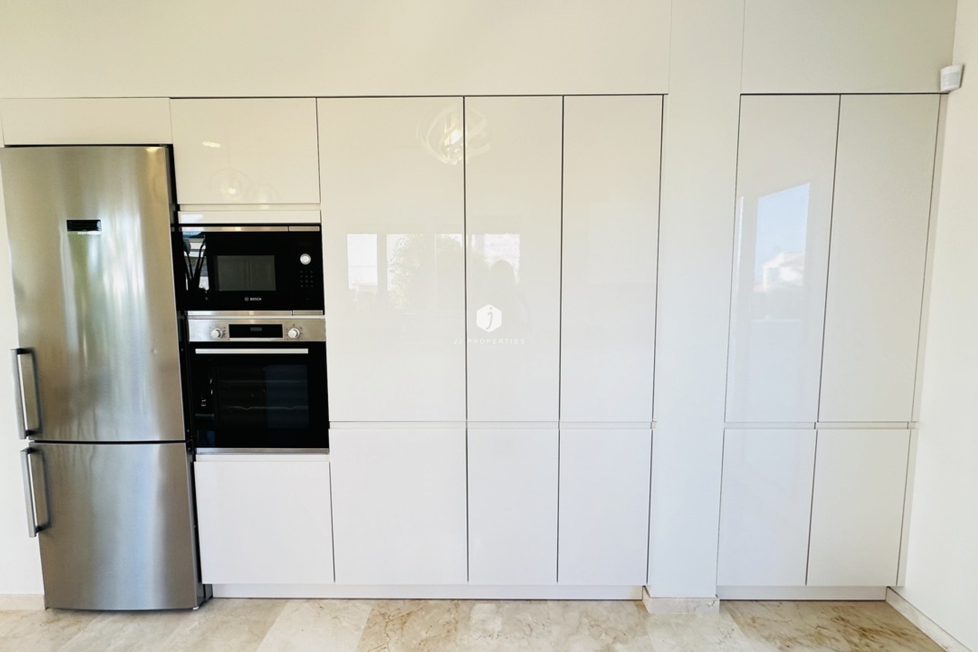 Resale - Villa -
La Zenia - Costa Blanca