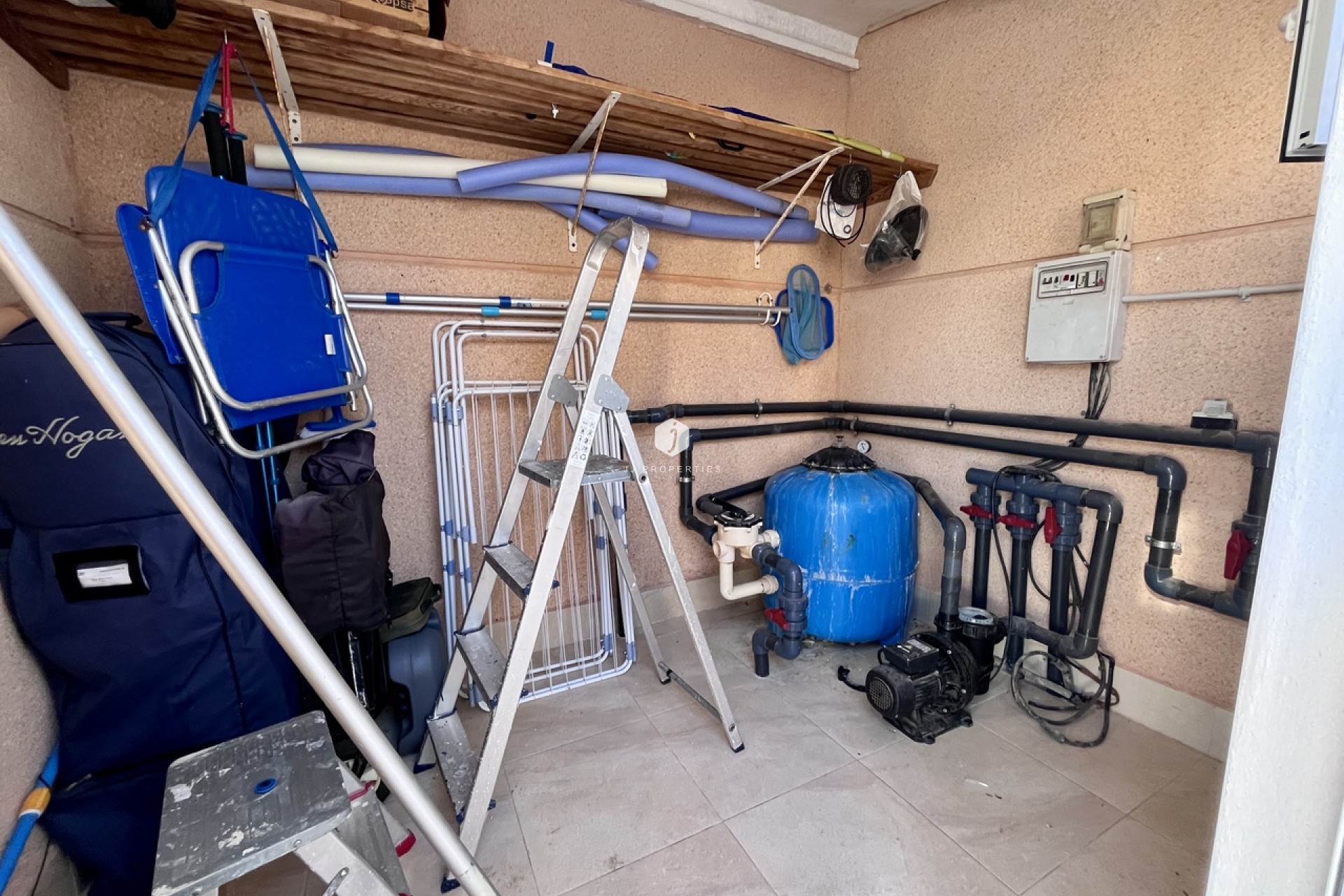 Resale - Villa -
La Zenia - Costa Blanca